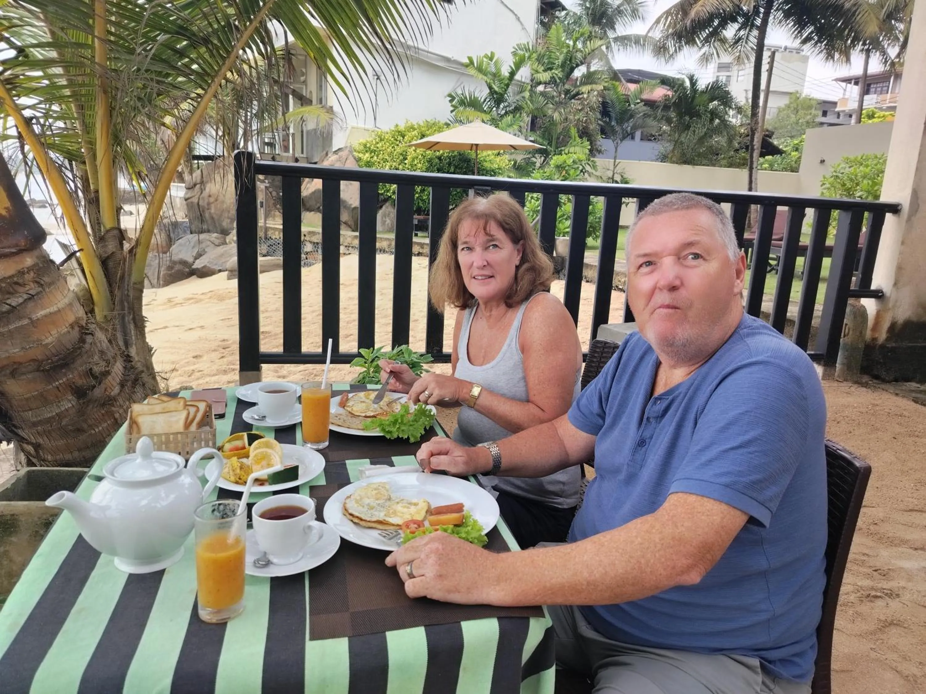 Restaurant/places to eat in Happy Beach Resort