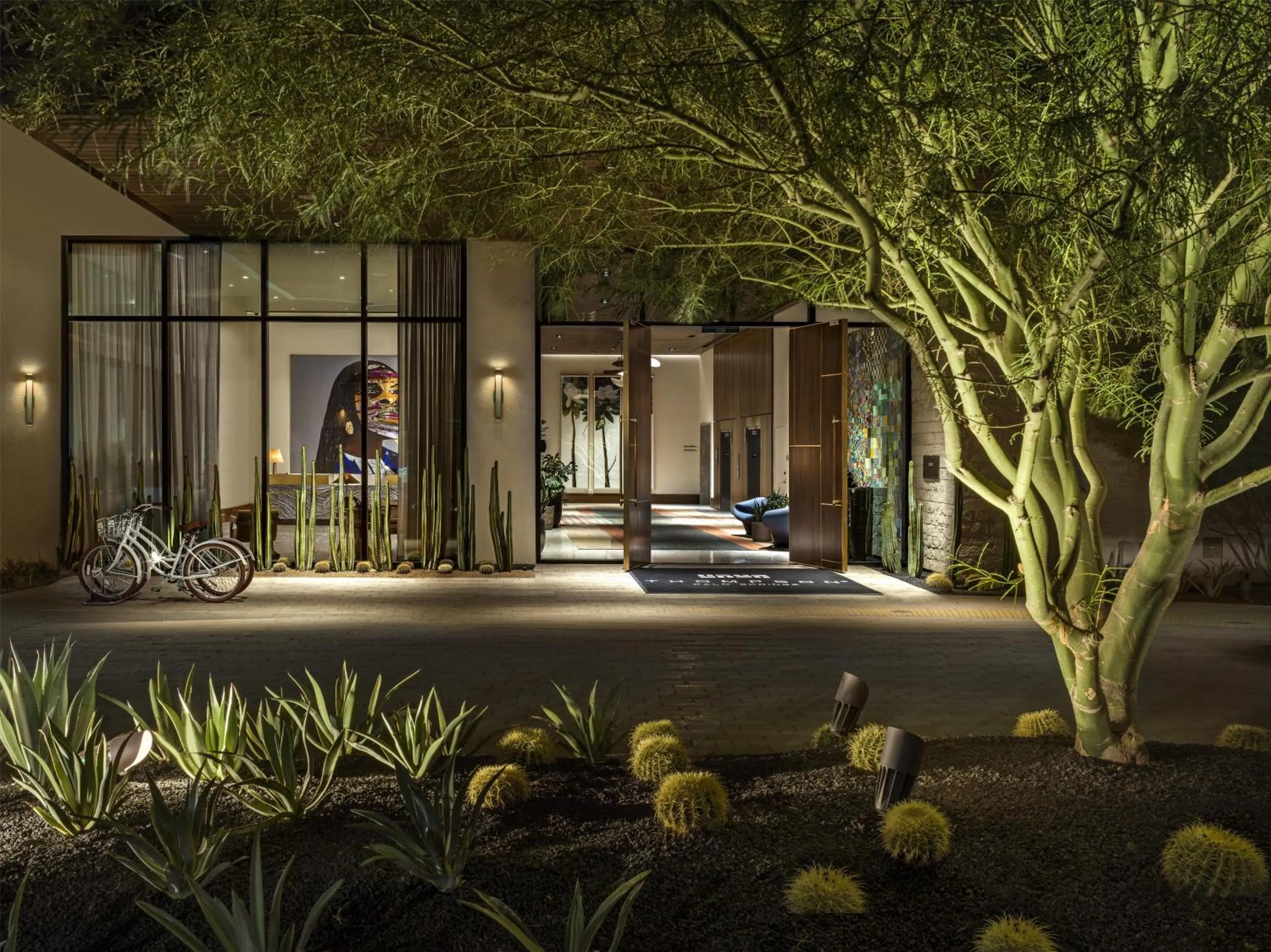 Property building in Thompson Palm Springs, By Hyatt