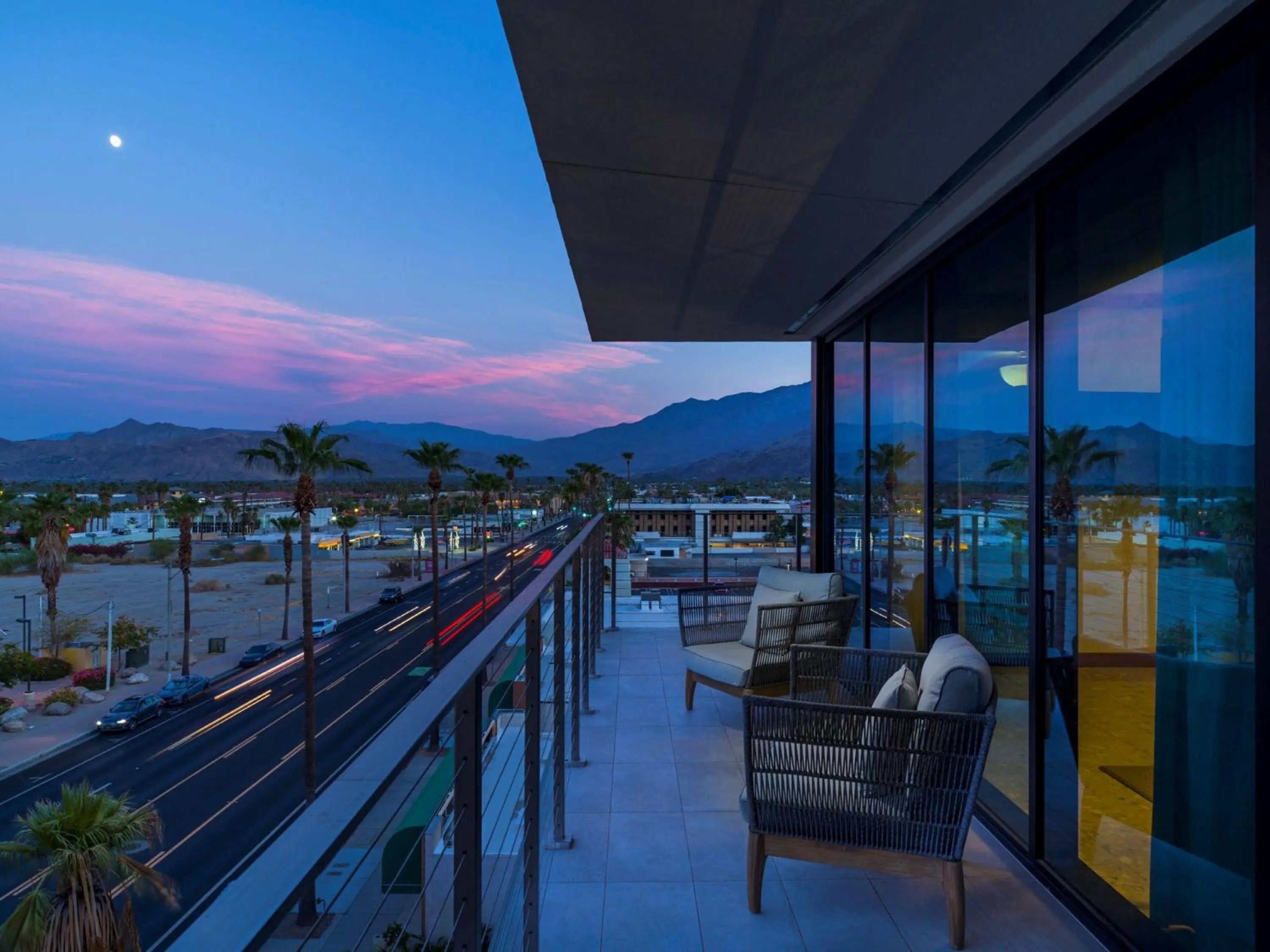 Patio in Thompson Palm Springs, By Hyatt