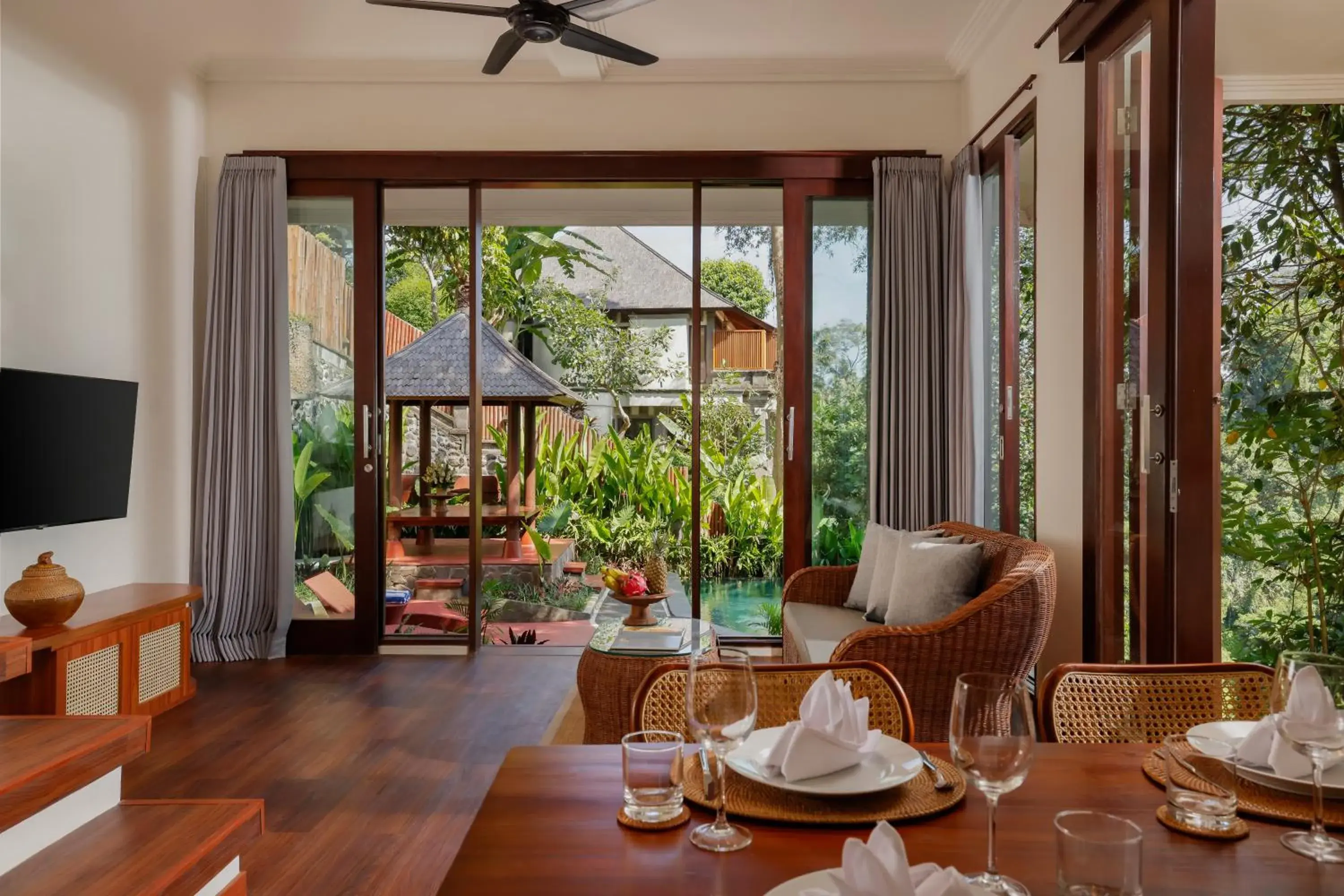 Two-Bedroom Villa in Villa Leona Valley View Ubud Two-Bedroom Villa in Villa Leona Valley View Ubud