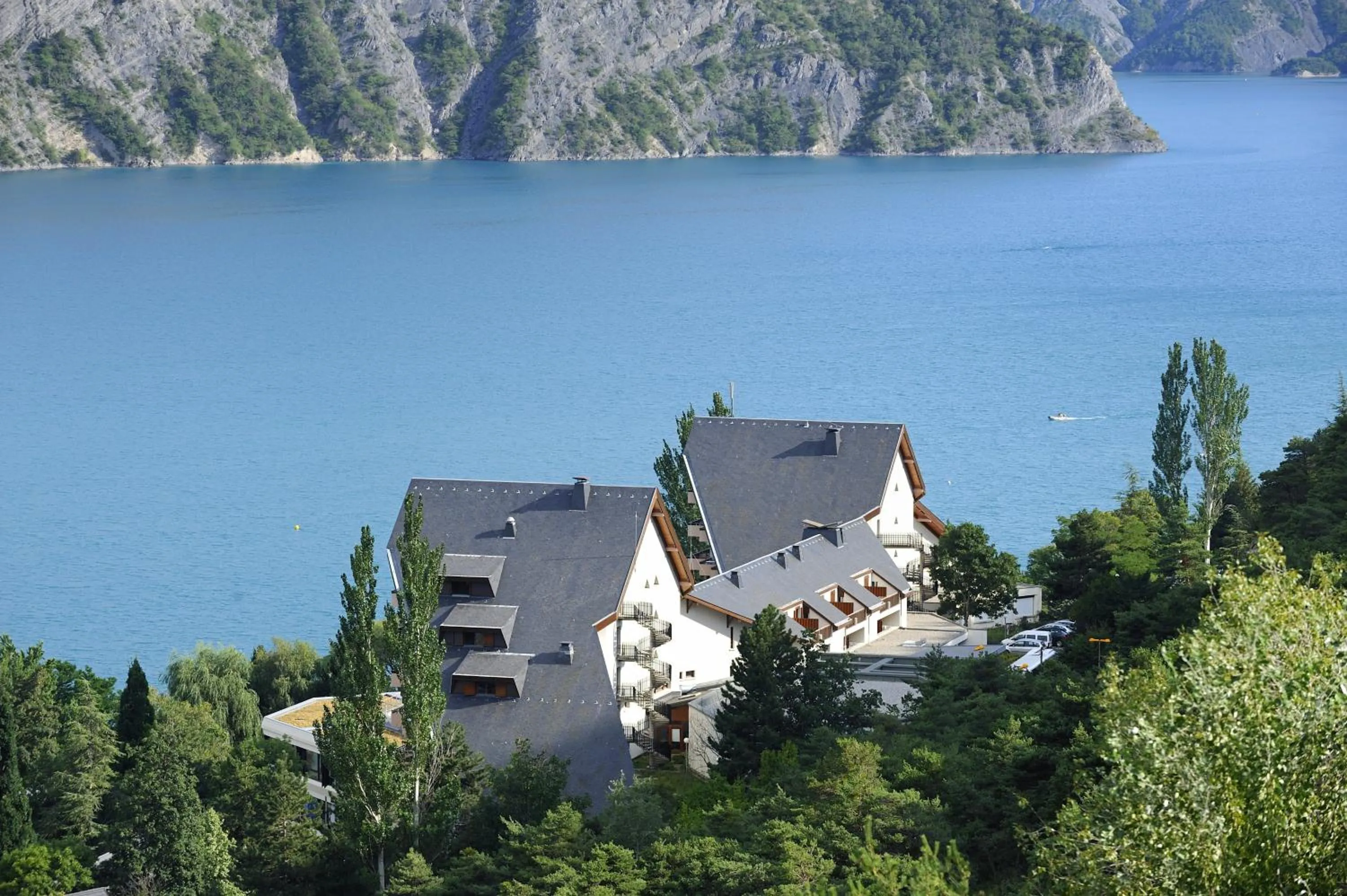 Property building in Village Club Les Hyvans