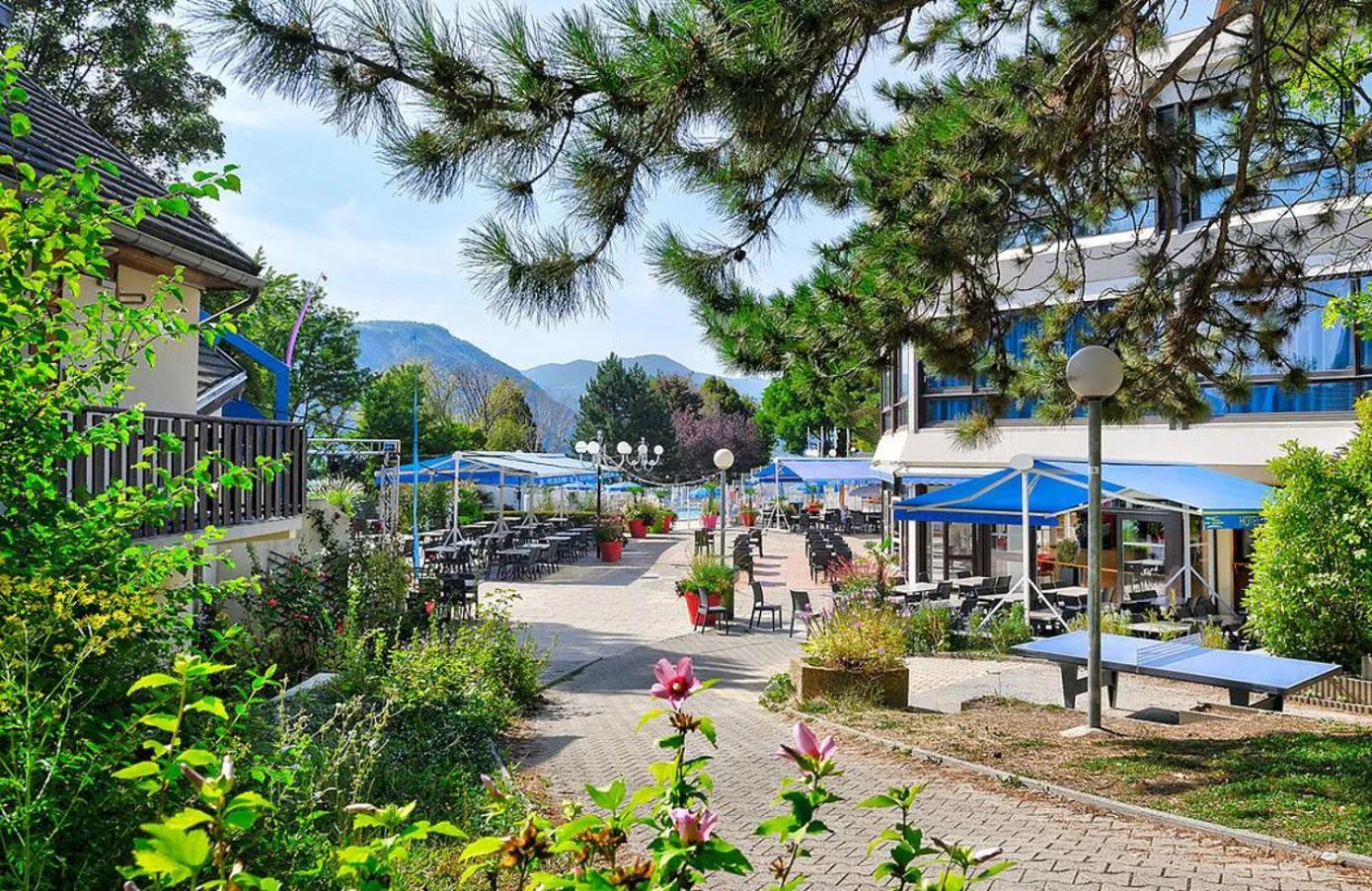 Property building in Village Club Les Hyvans