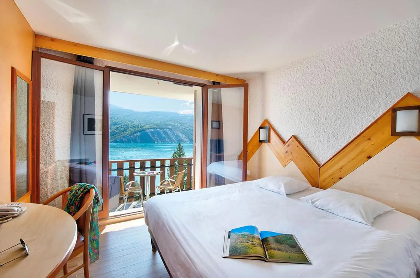 Bed in Village Club Les Hyvans