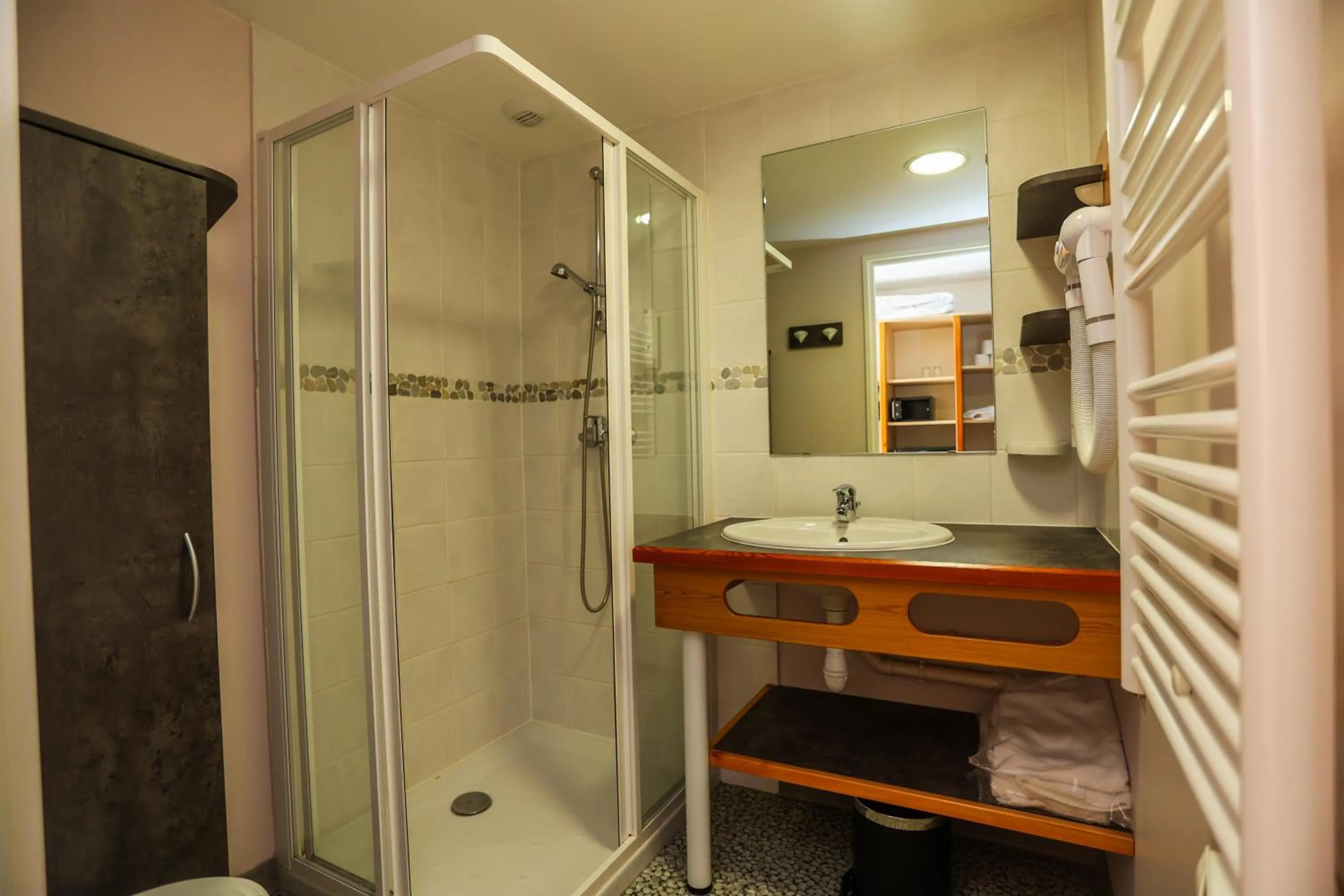 Shower in Village Club Les Hyvans