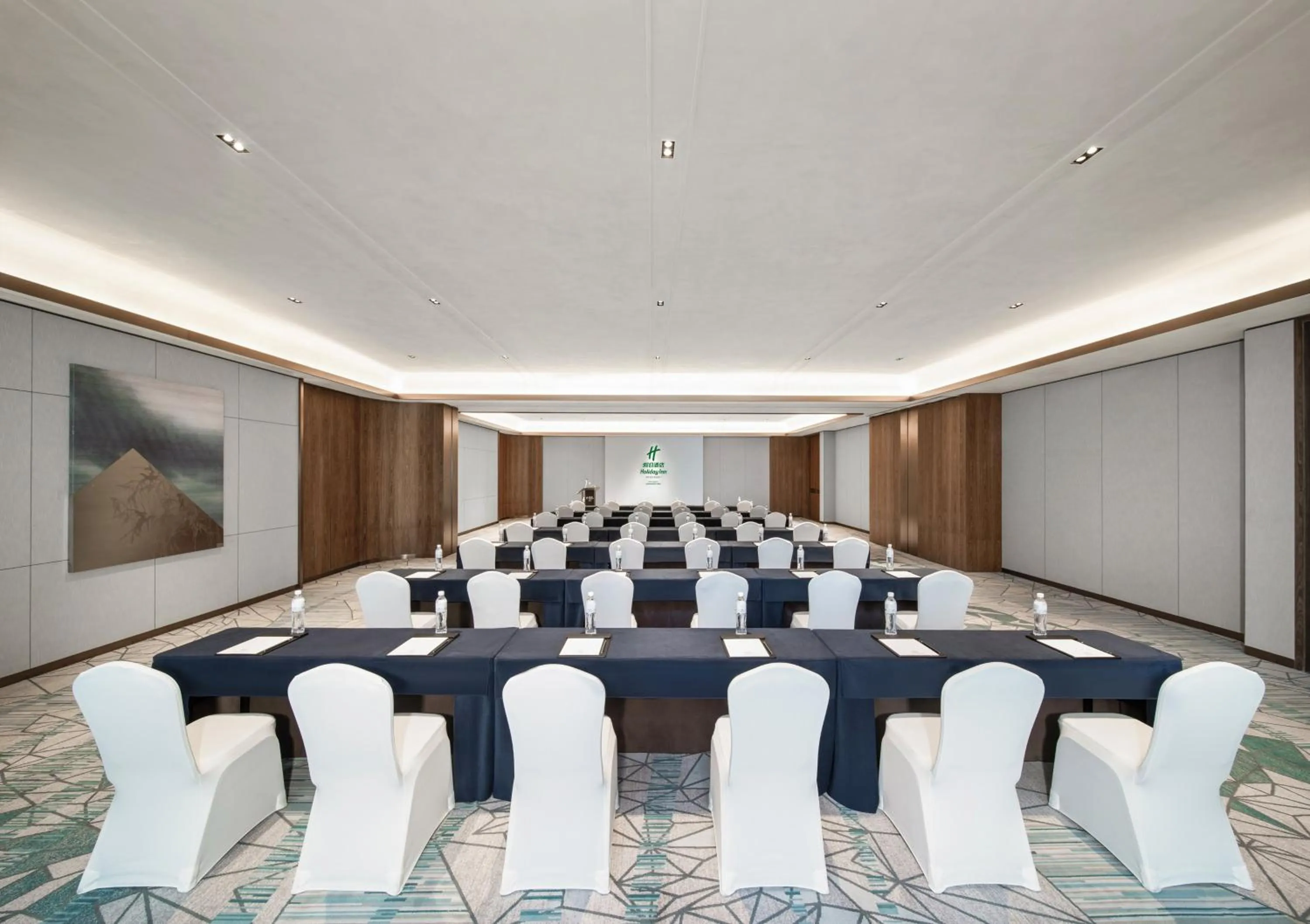 Meeting/conference room in Holiday Inn Hangzhou GCEC
