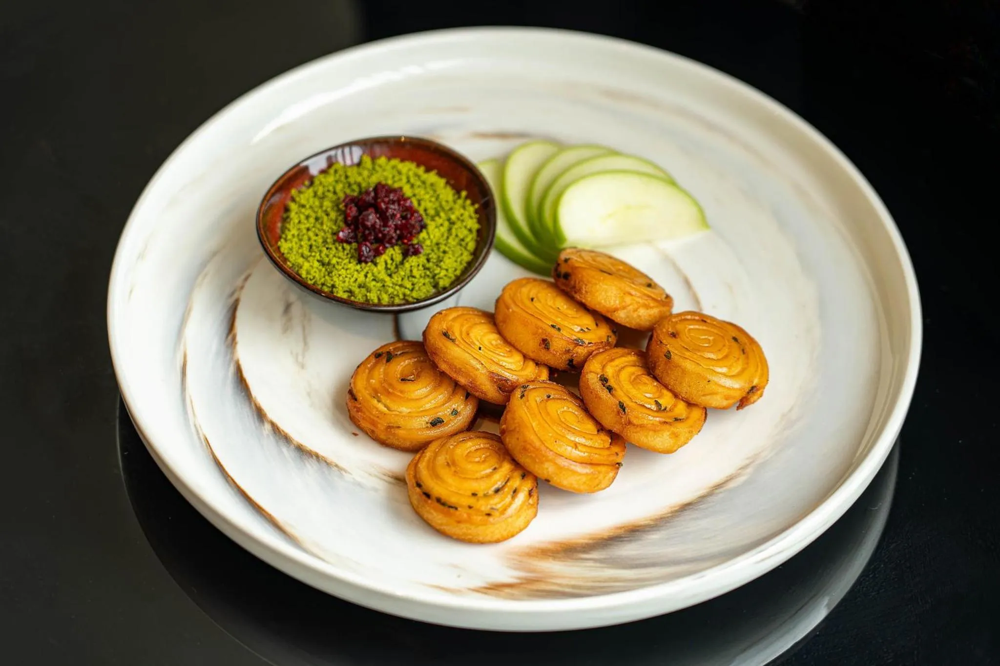 Restaurant/places to eat in Holiday Inn Hangzhou GCEC