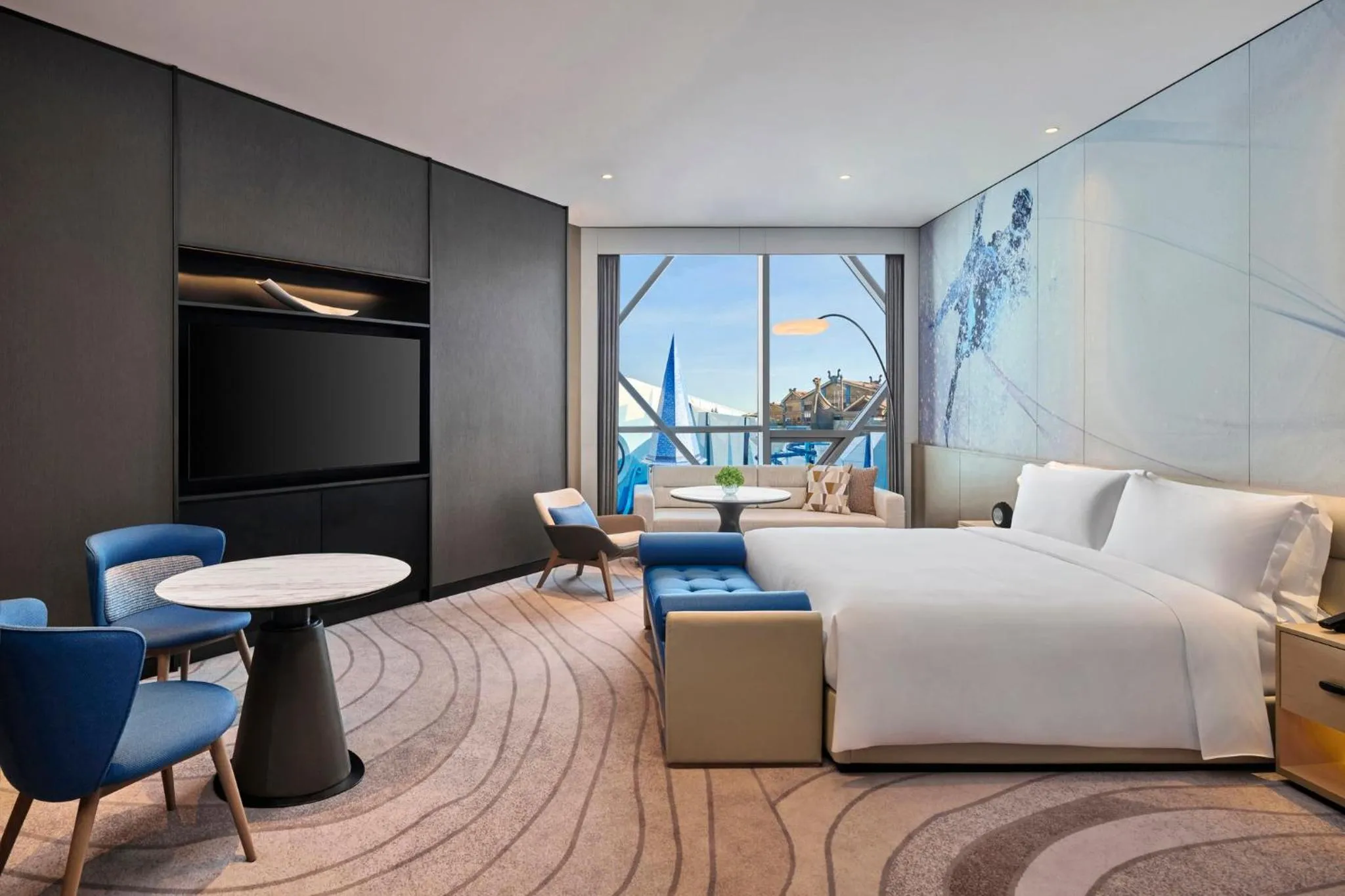 Photo of the whole room in Crowne Plaza Shanghai Snow World by IHG