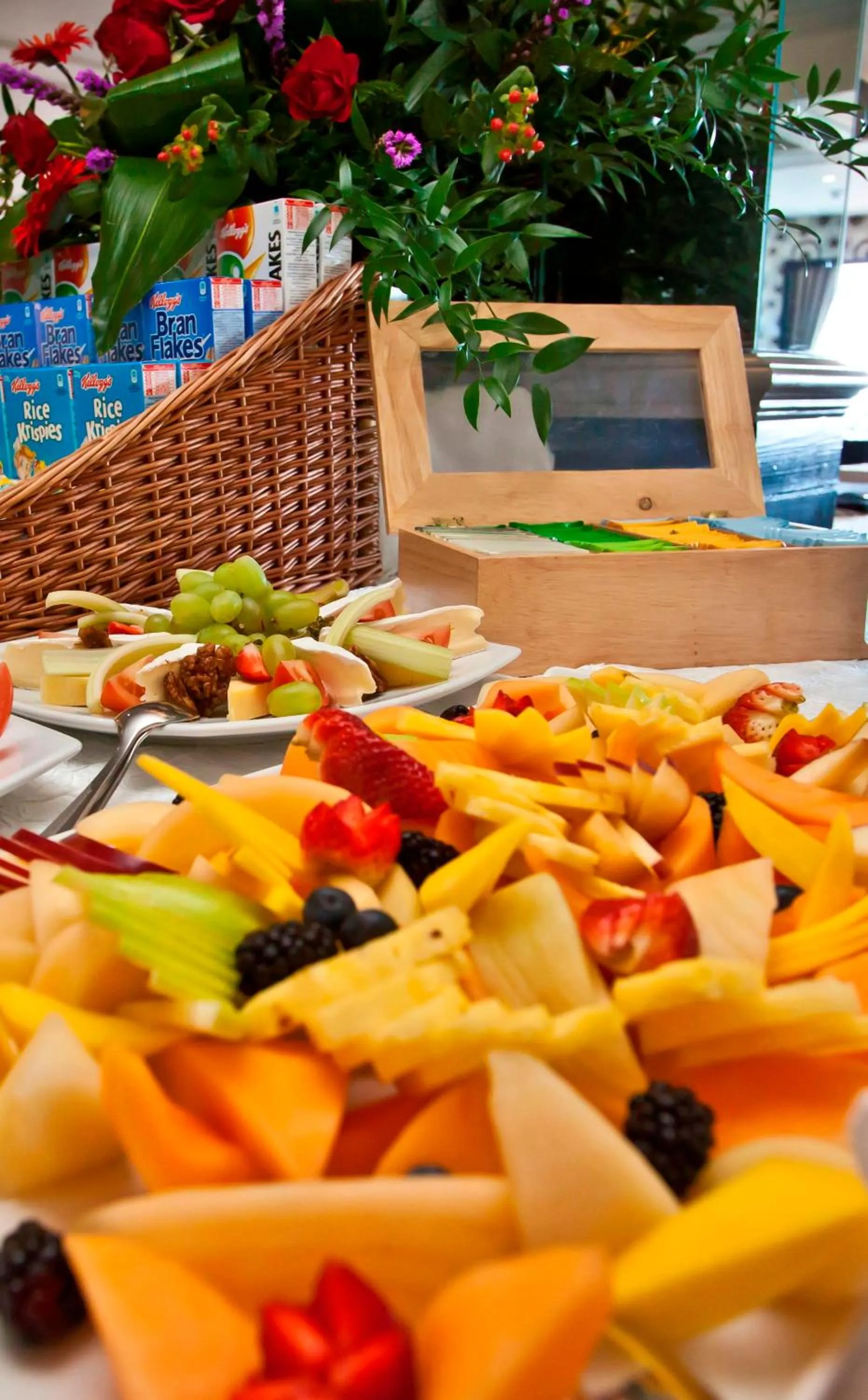 Food in Cobo Bay Hotel