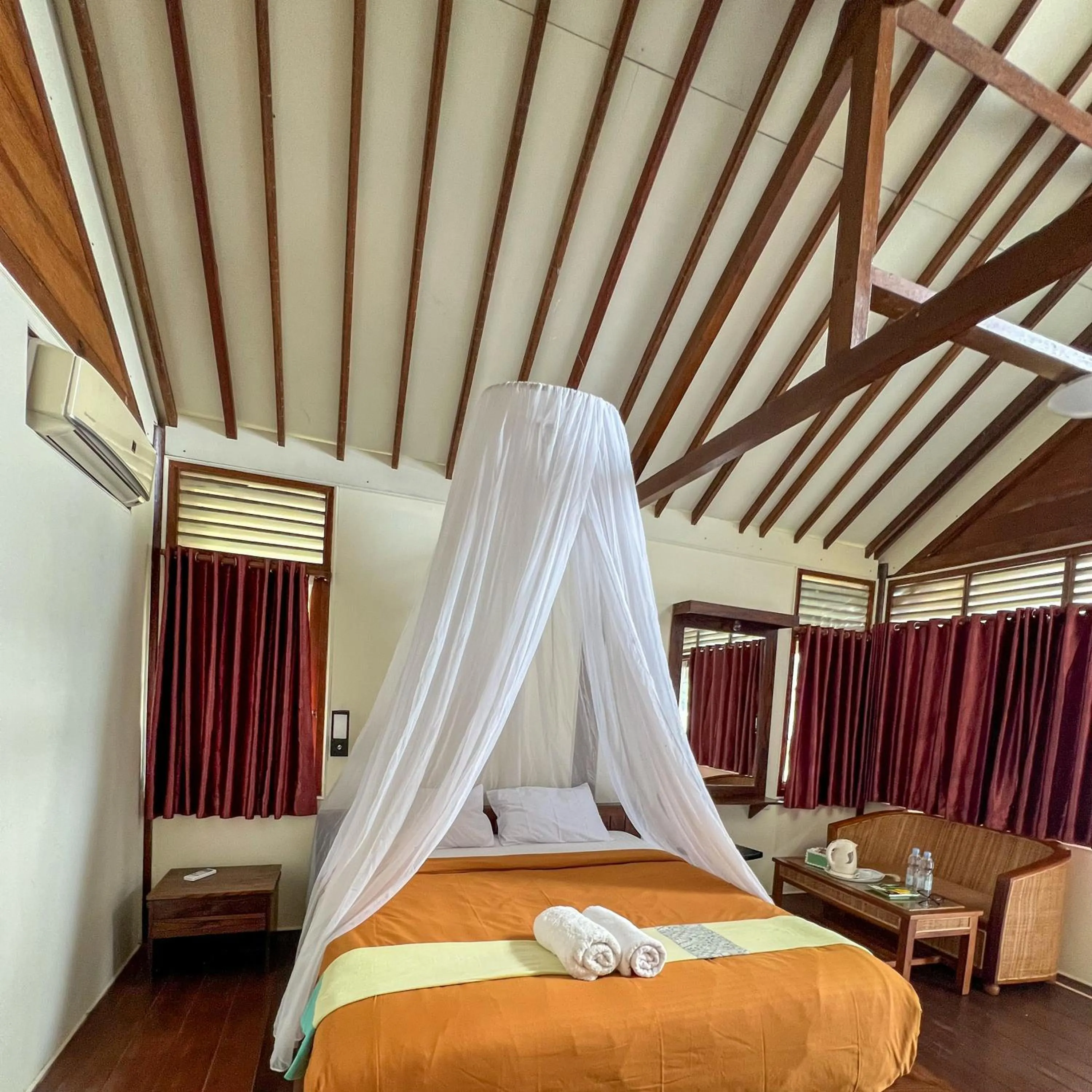 Bedroom, Bed in Arys Lagoon Bungalow & Hotel