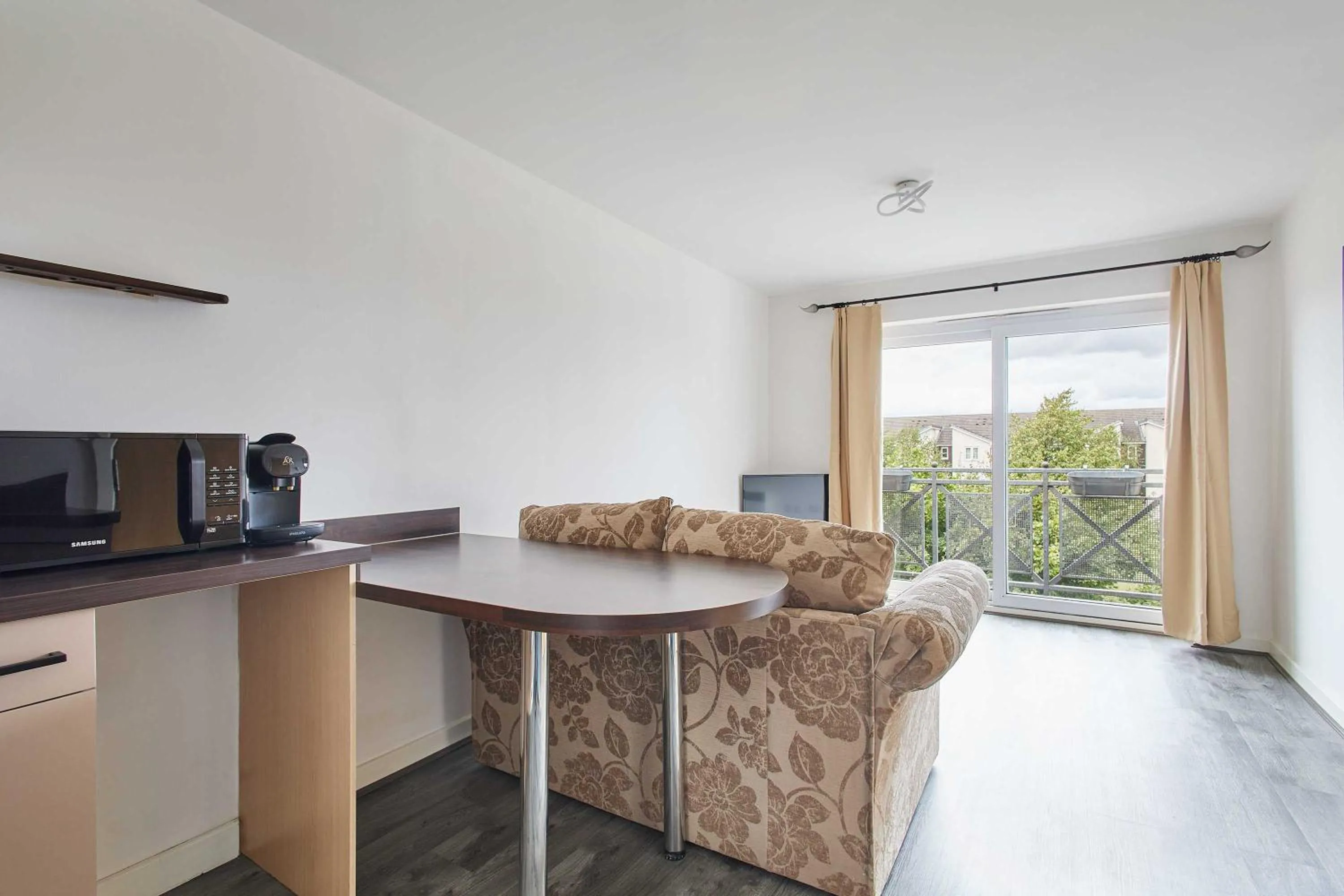 Coffee/tea facilities in Host & Stay - Maddren Way