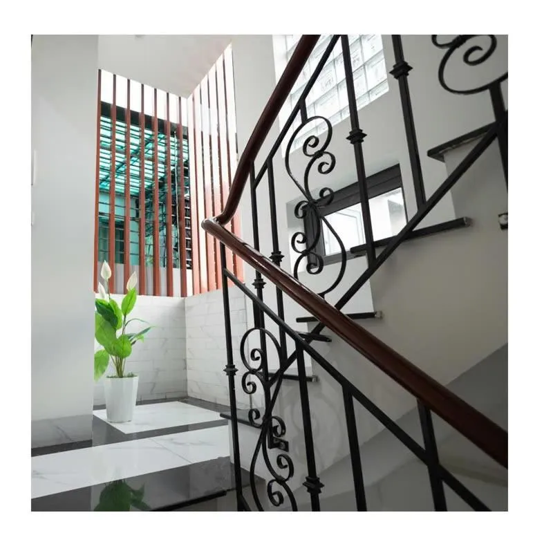 Street view in Homestay-Kim Mã -Giang Văn Minh