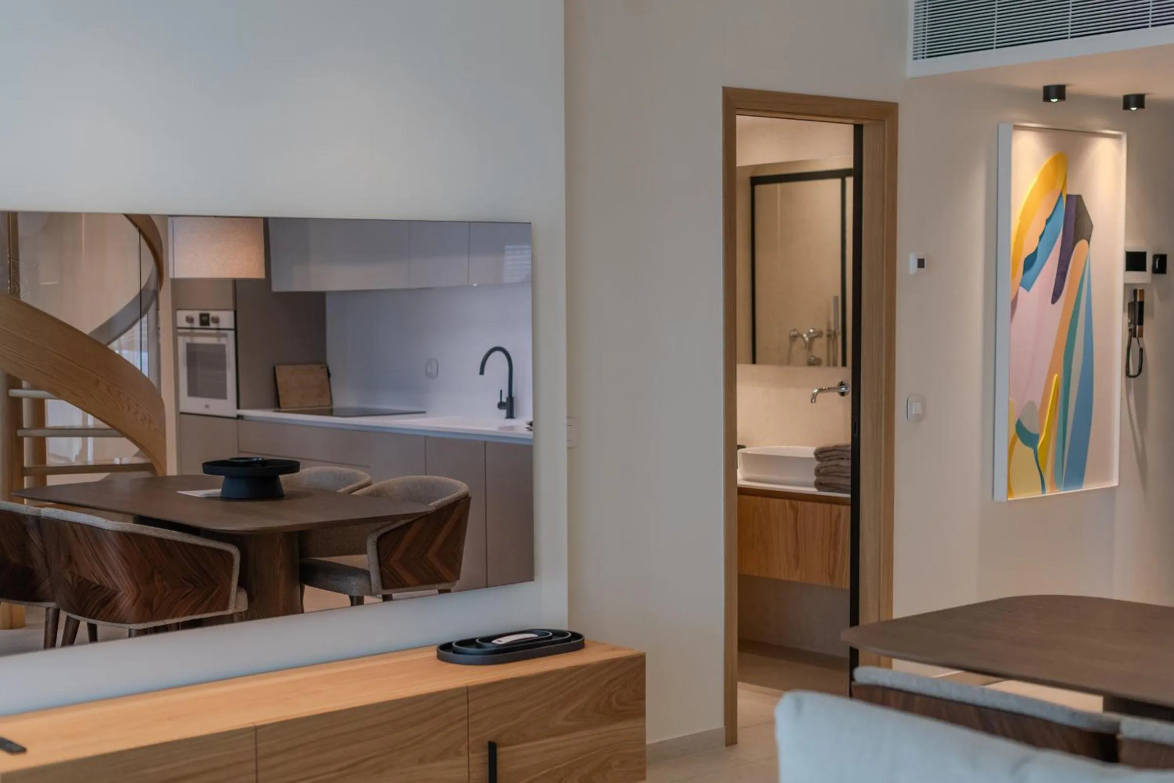 Photo of the whole room in Ilva Suites