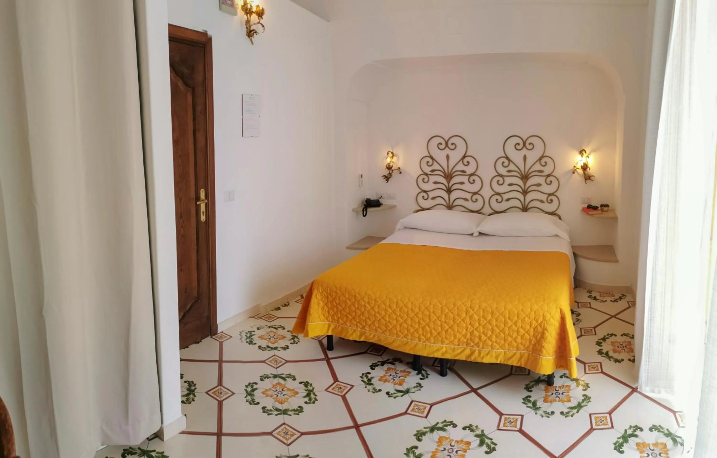 Bedroom, Bed in Hotel Dimora Fornillo