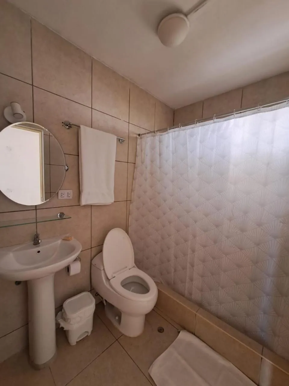 Bathroom in H0TELIER Home, Máncora