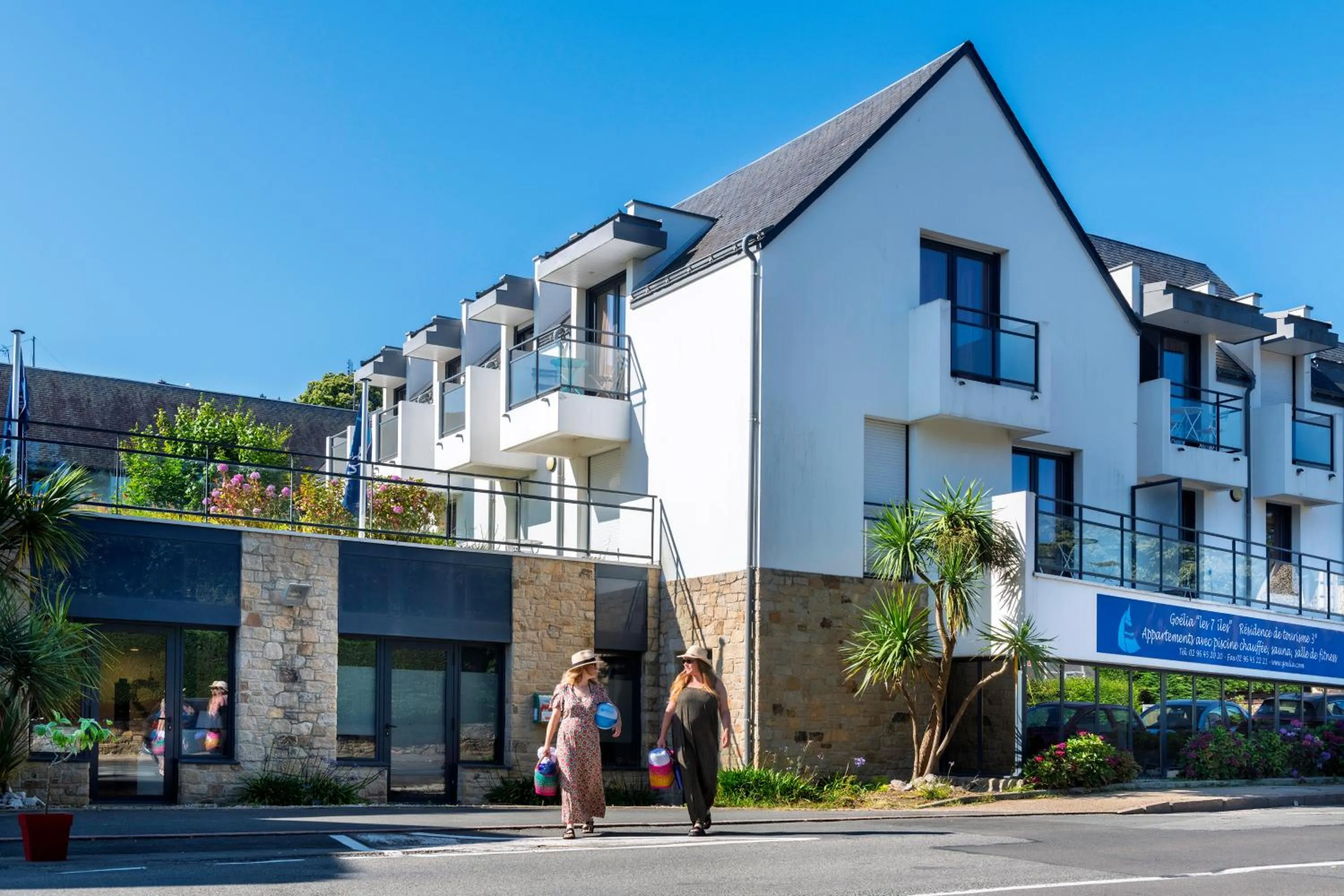 Property building in Goélia Les 7 Iles