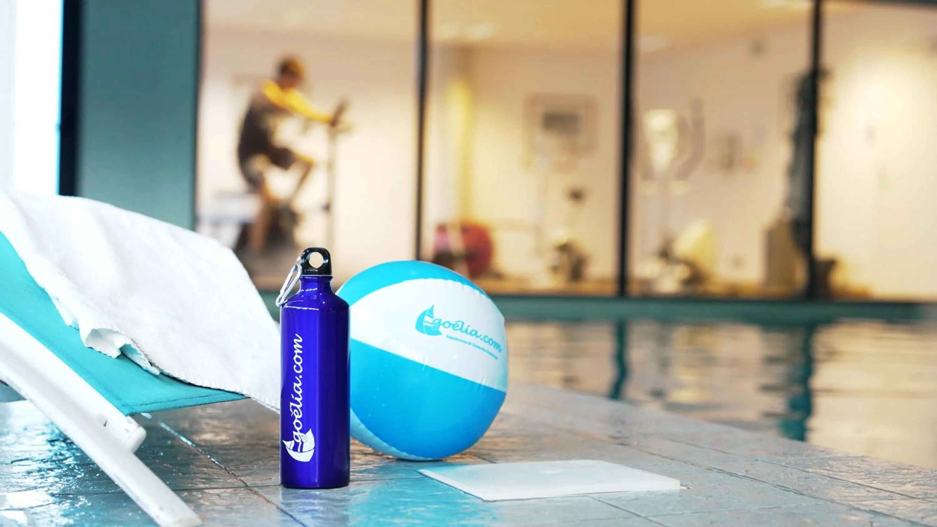 Swimming pool in Goélia Les 7 Iles