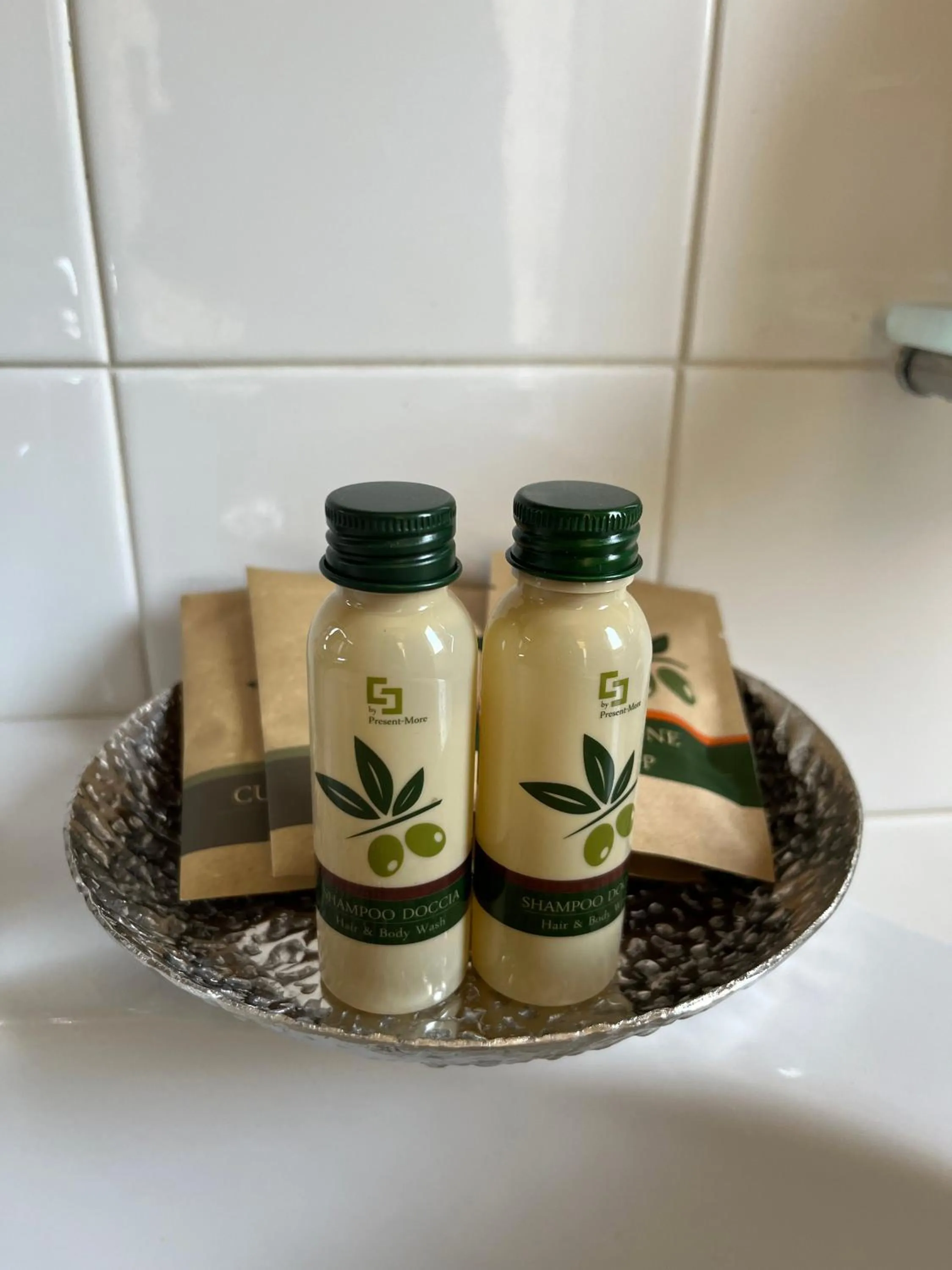 Bathroom in Apartment Hotel Marchesini