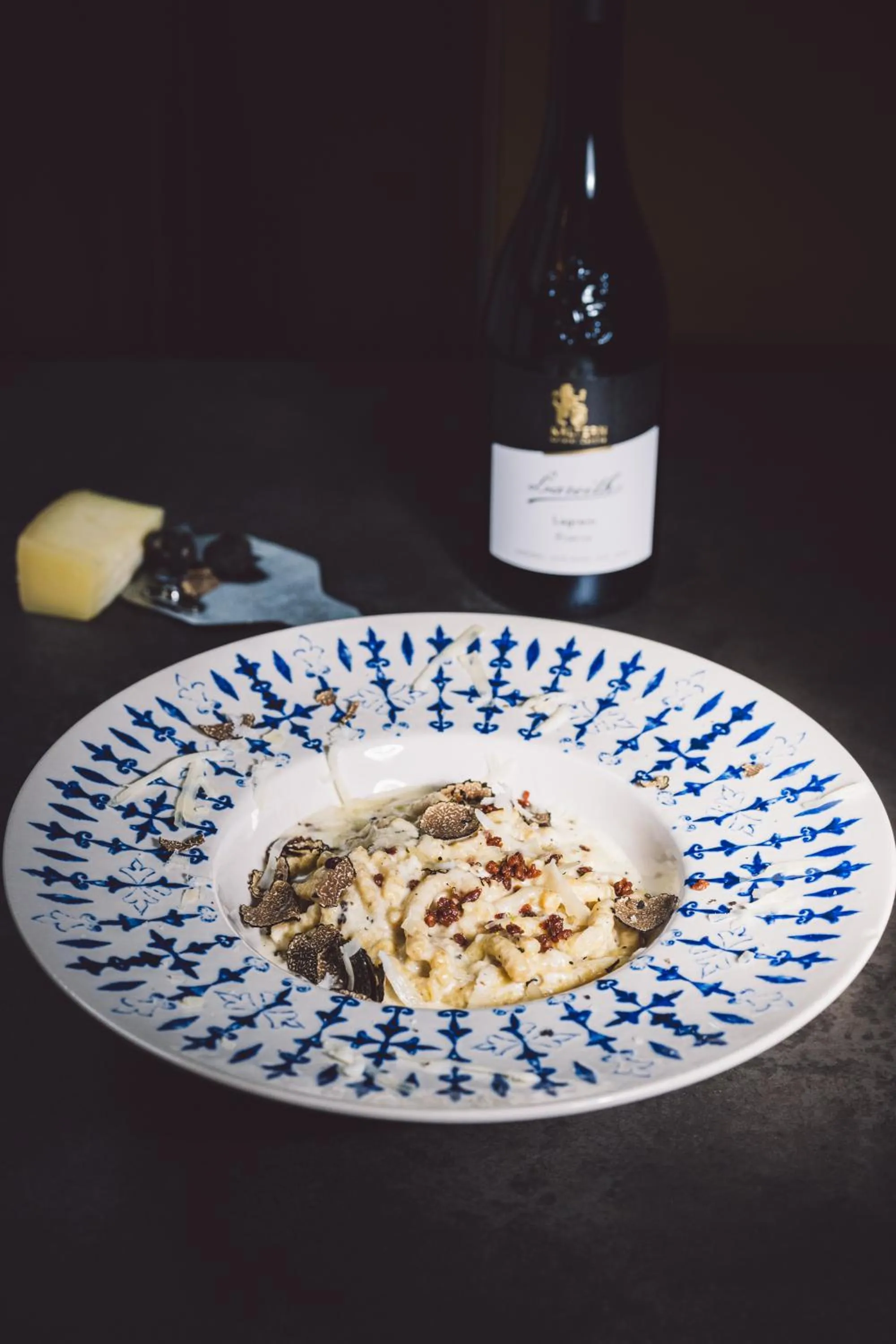 Restaurant/places to eat in Apartment Hotel Marchesini