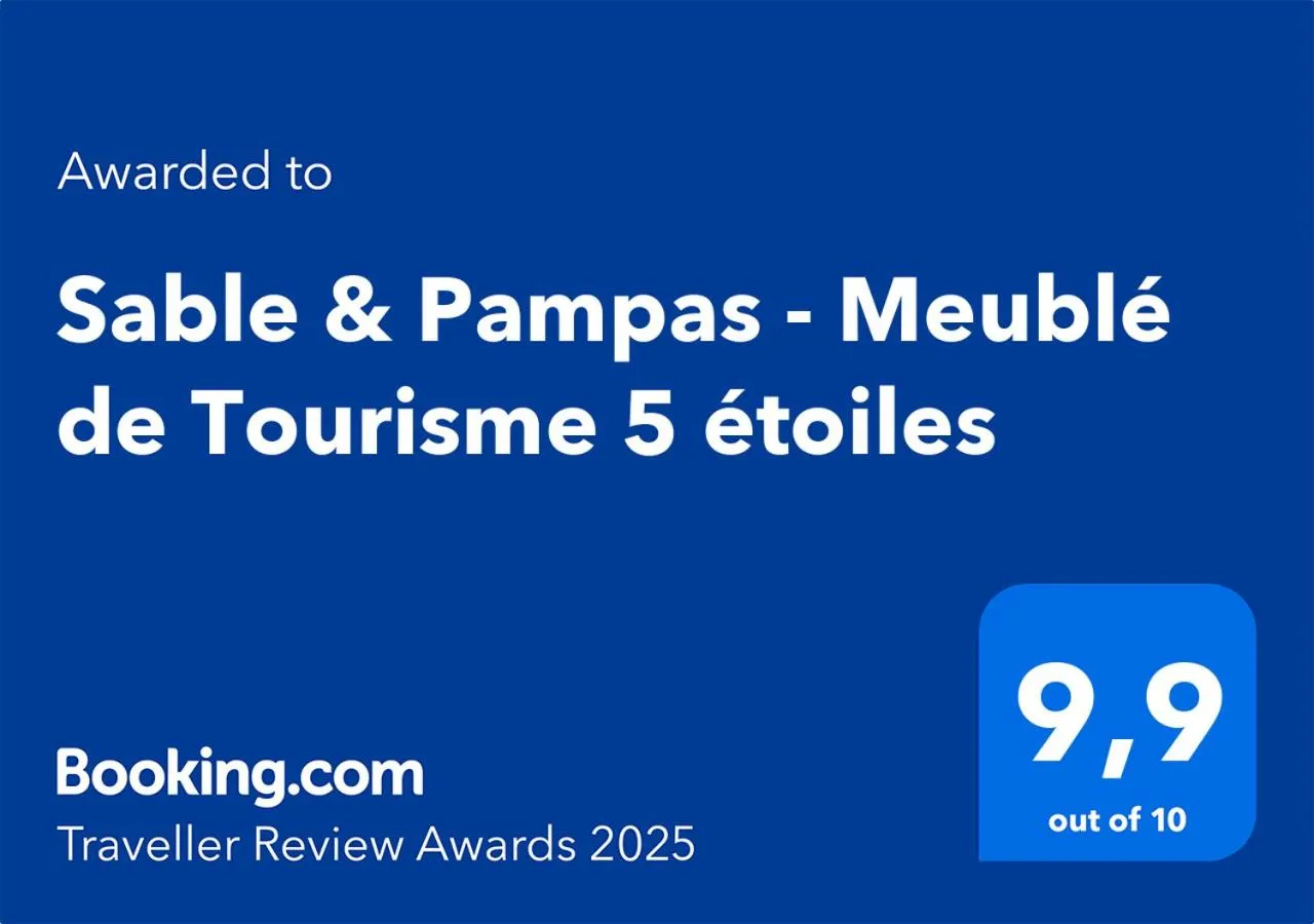 Text overlay in Sable & Pampas - Meublé de Tourisme 5 étoiles