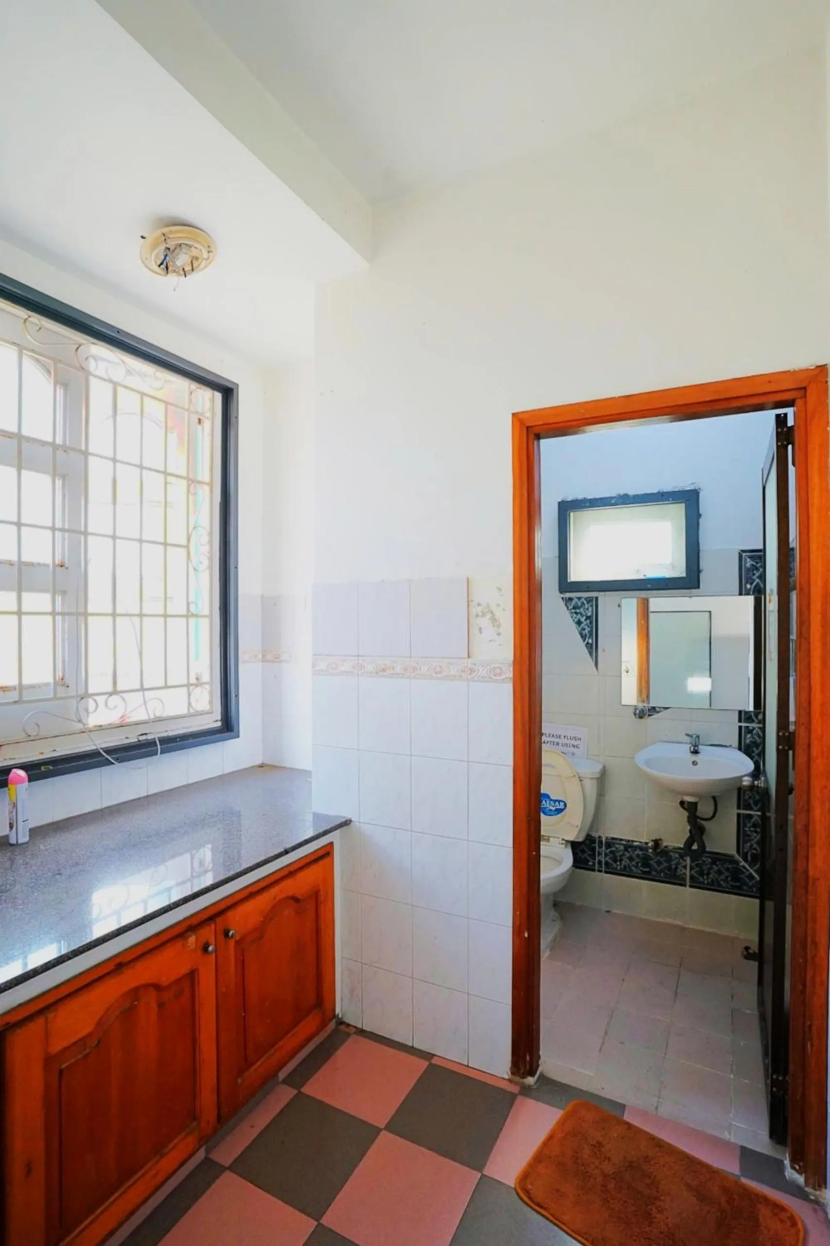 Toilet, Bed in Sakura Hostel Saigon