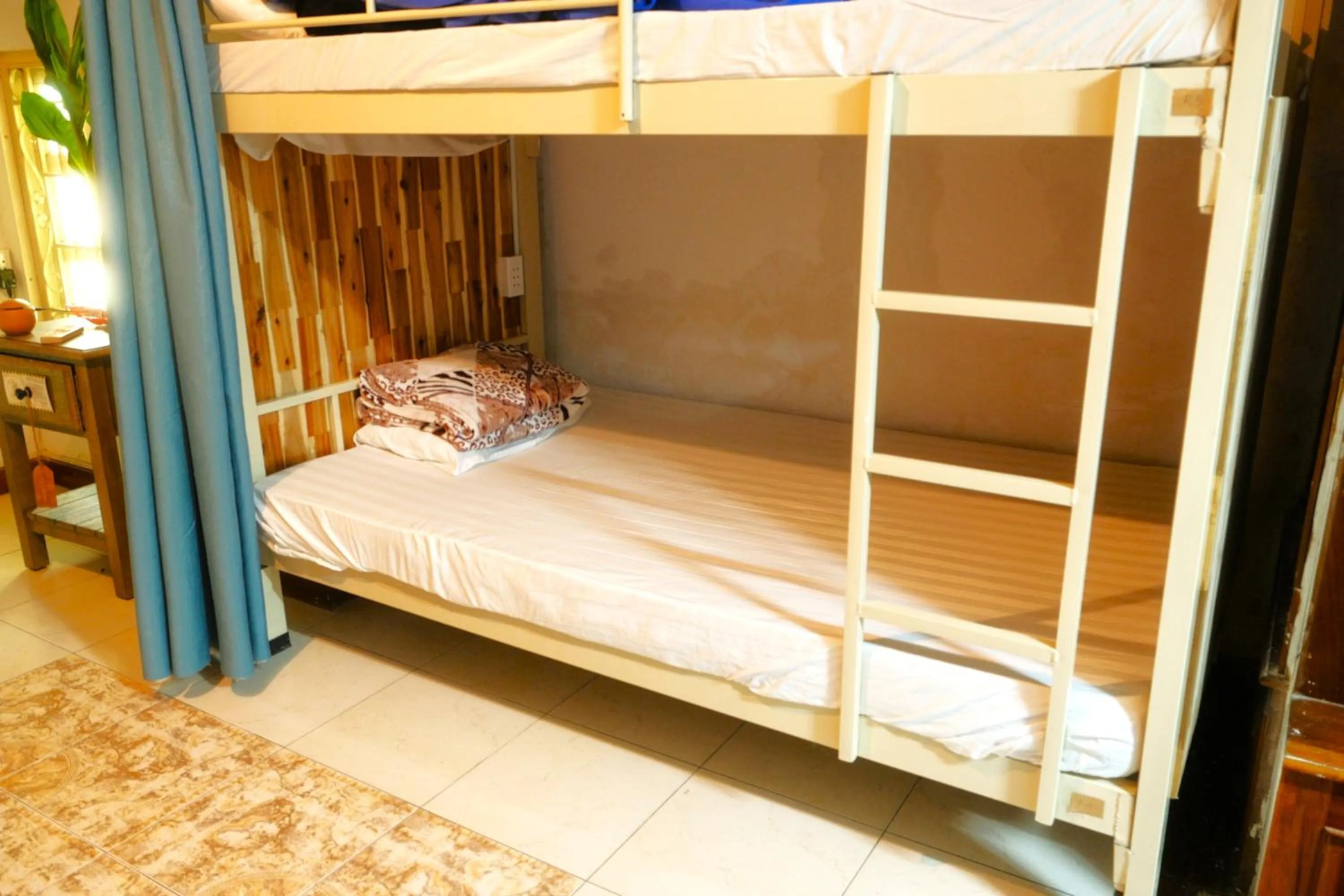 Bed in Sakura Hostel Saigon