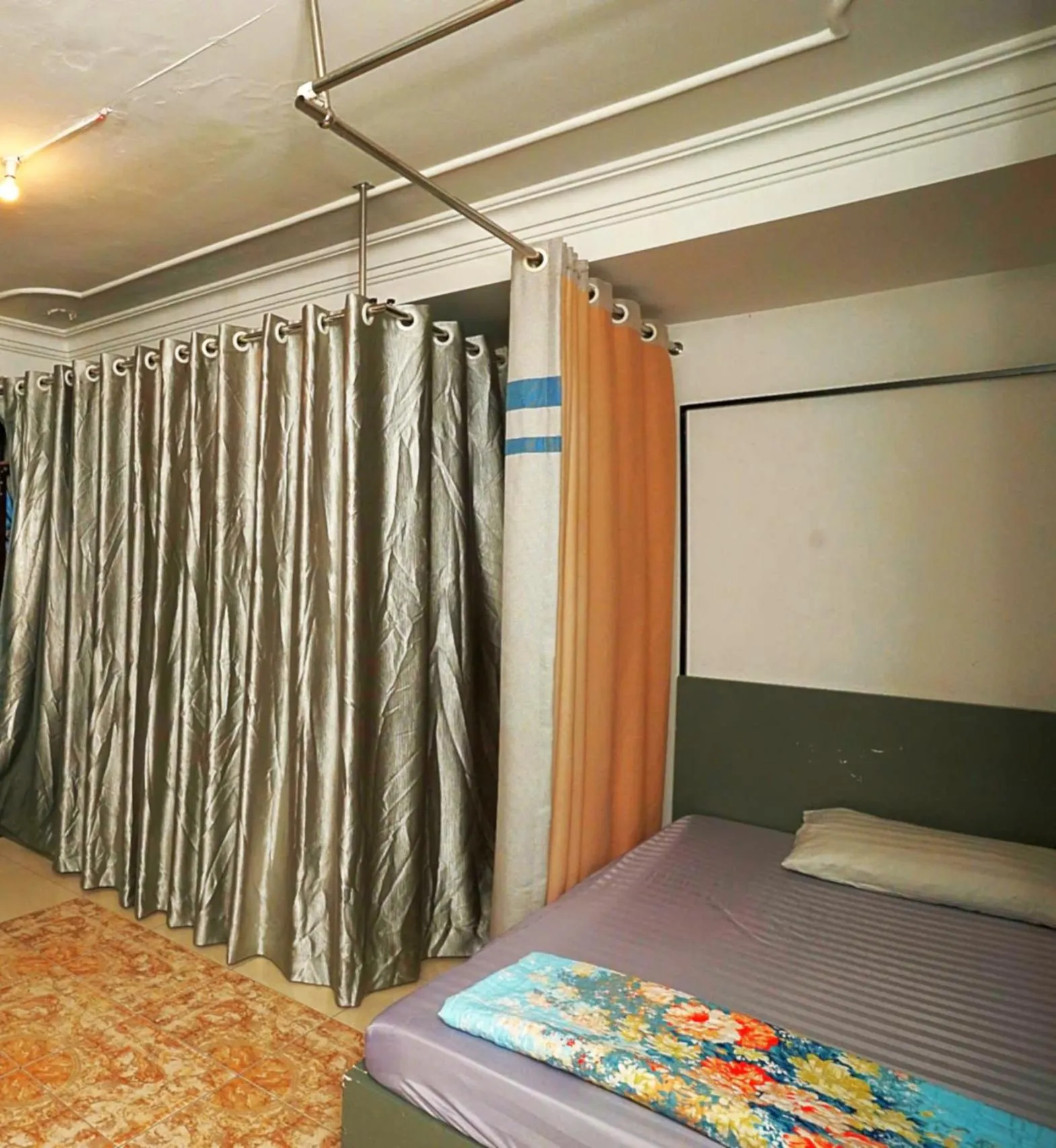 Bed in Sakura Hostel Saigon