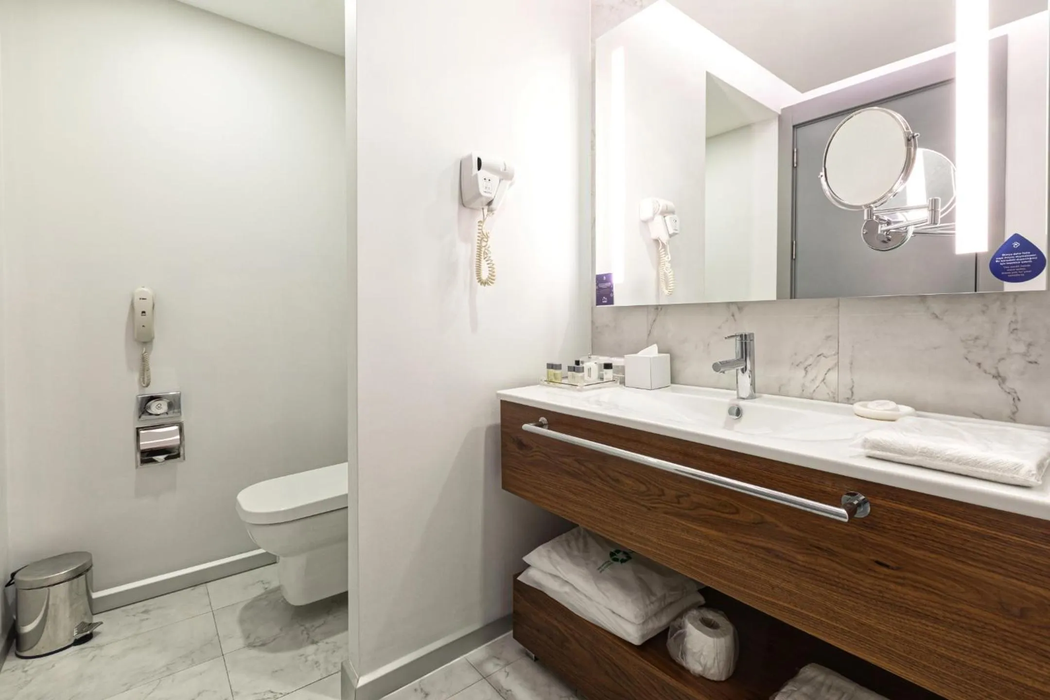 Shower in Park Dedeman Eskişehir