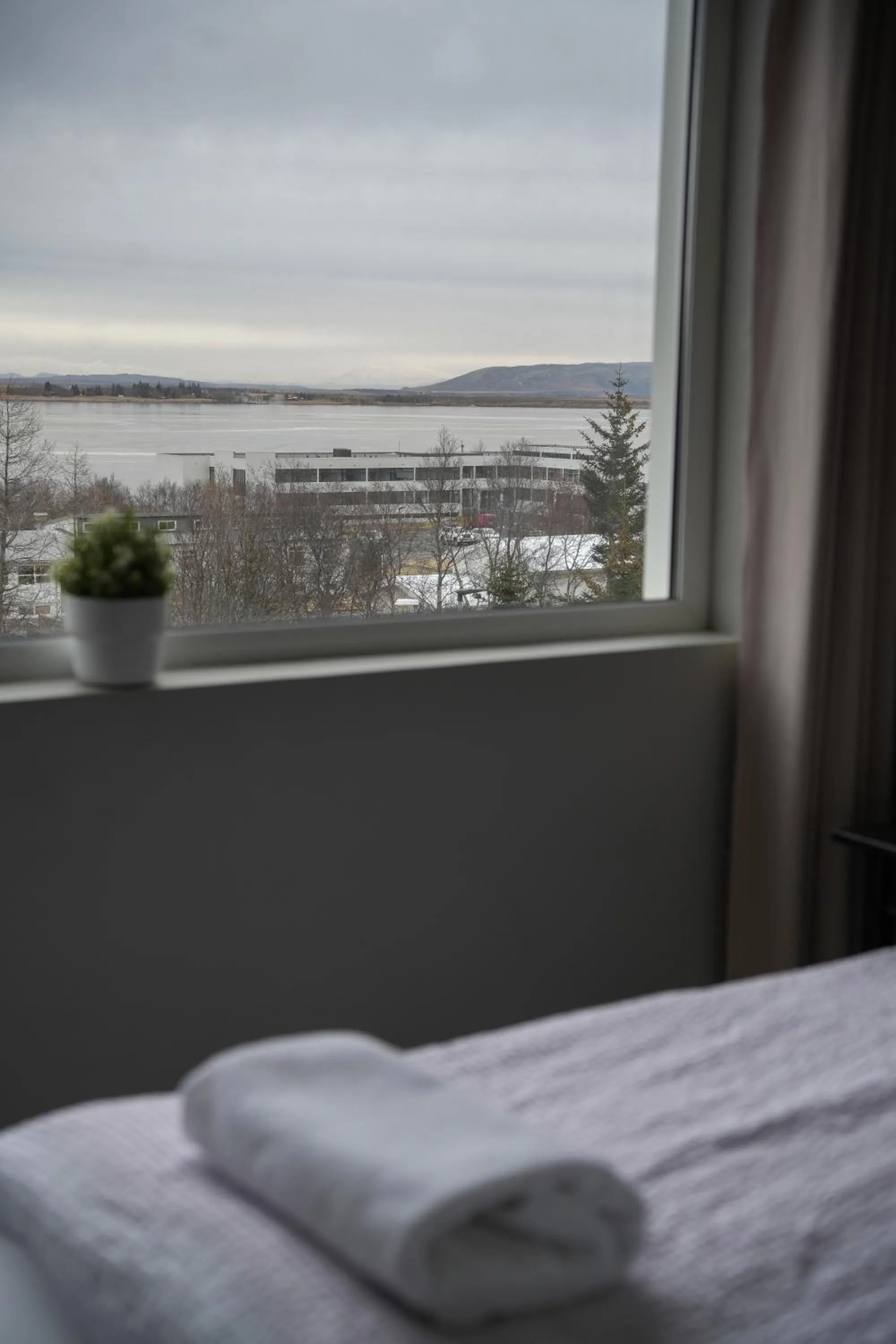View (from property/room), Bed in Hótel Laugarvatn
