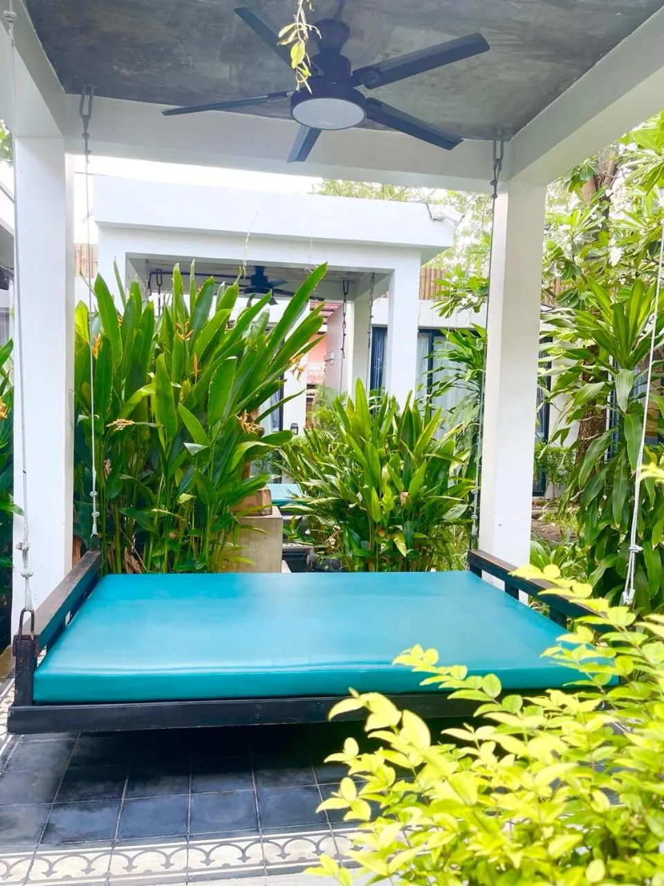 Garden view in Tunnel Urban Retreat