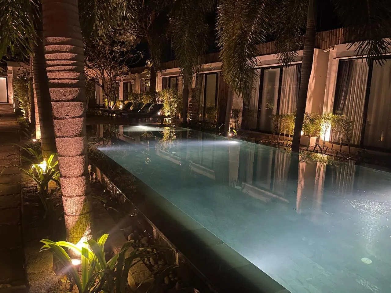 Property building in Tunnel Urban Retreat