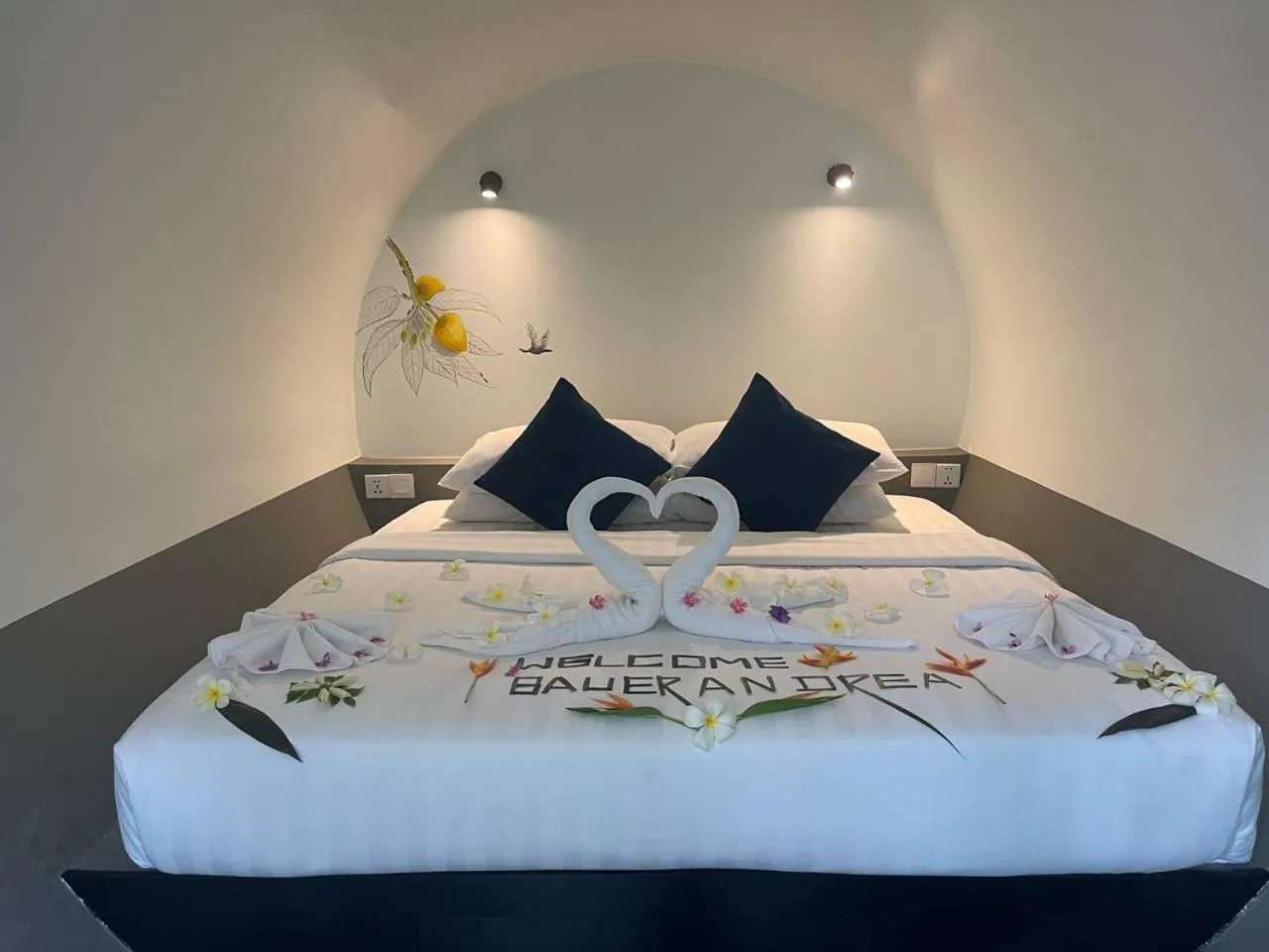 Bed in Tunnel Urban Retreat