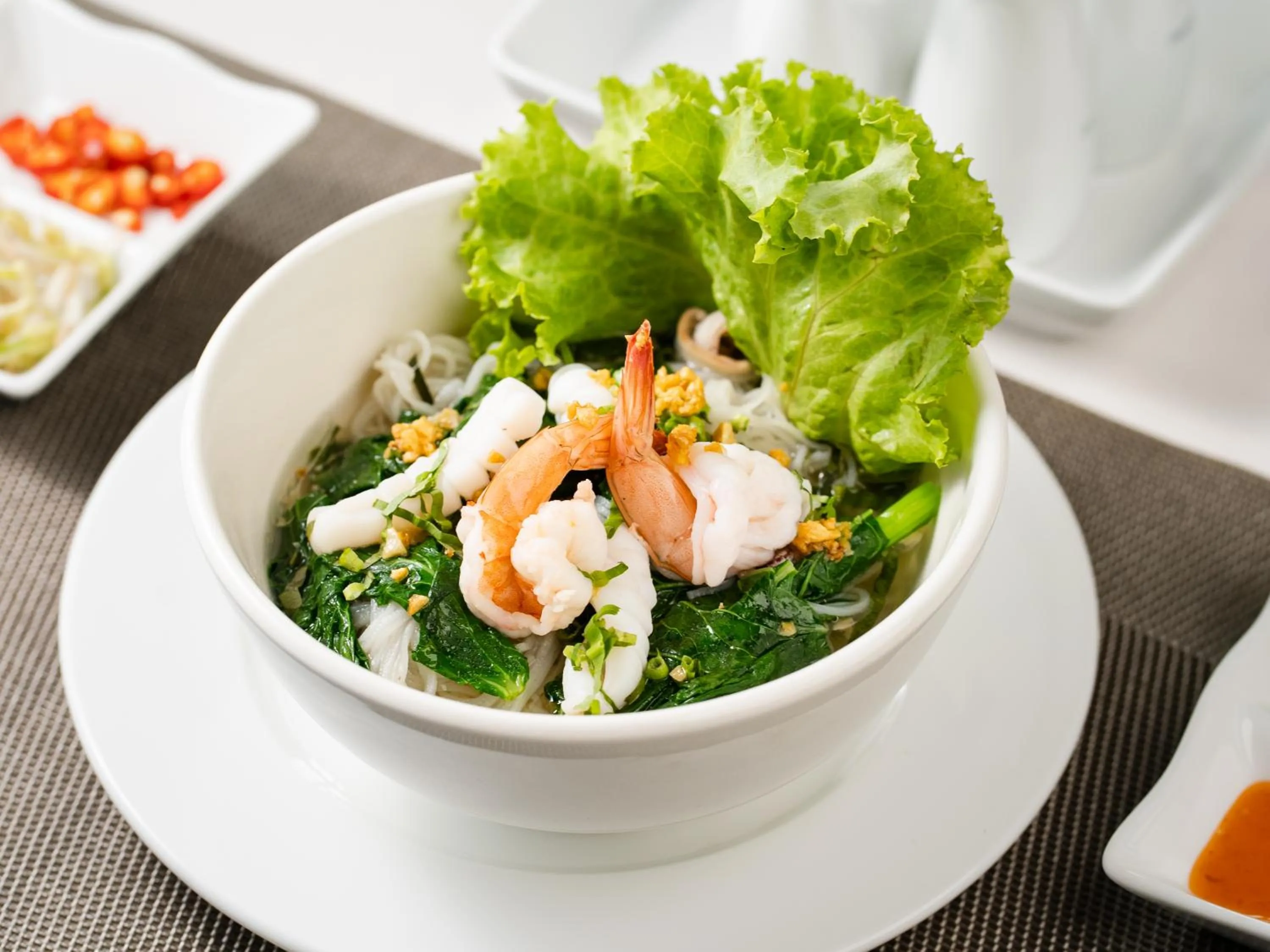 Restaurant/places to eat in Tunnel Urban Retreat