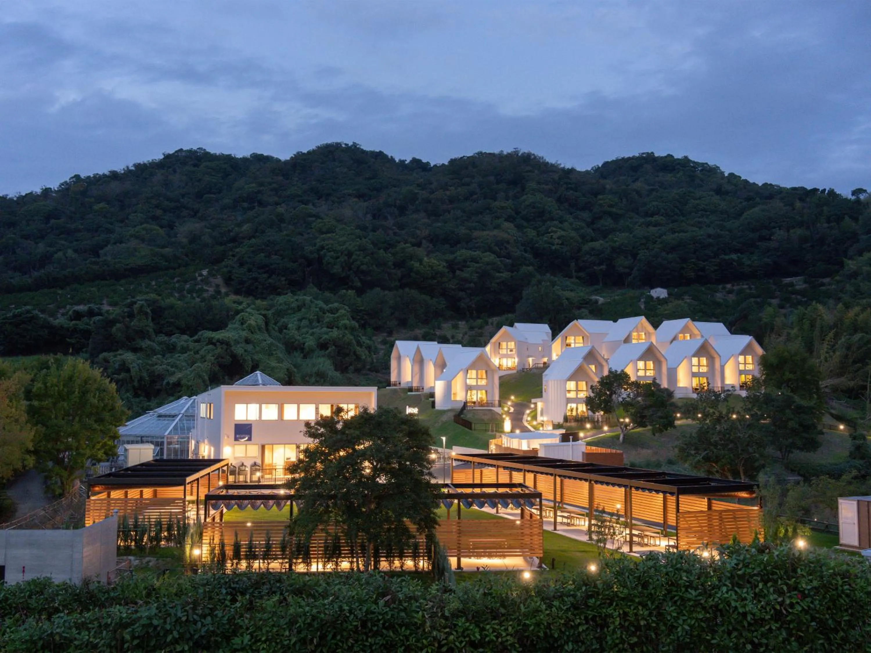 Property building in Kanatanosato