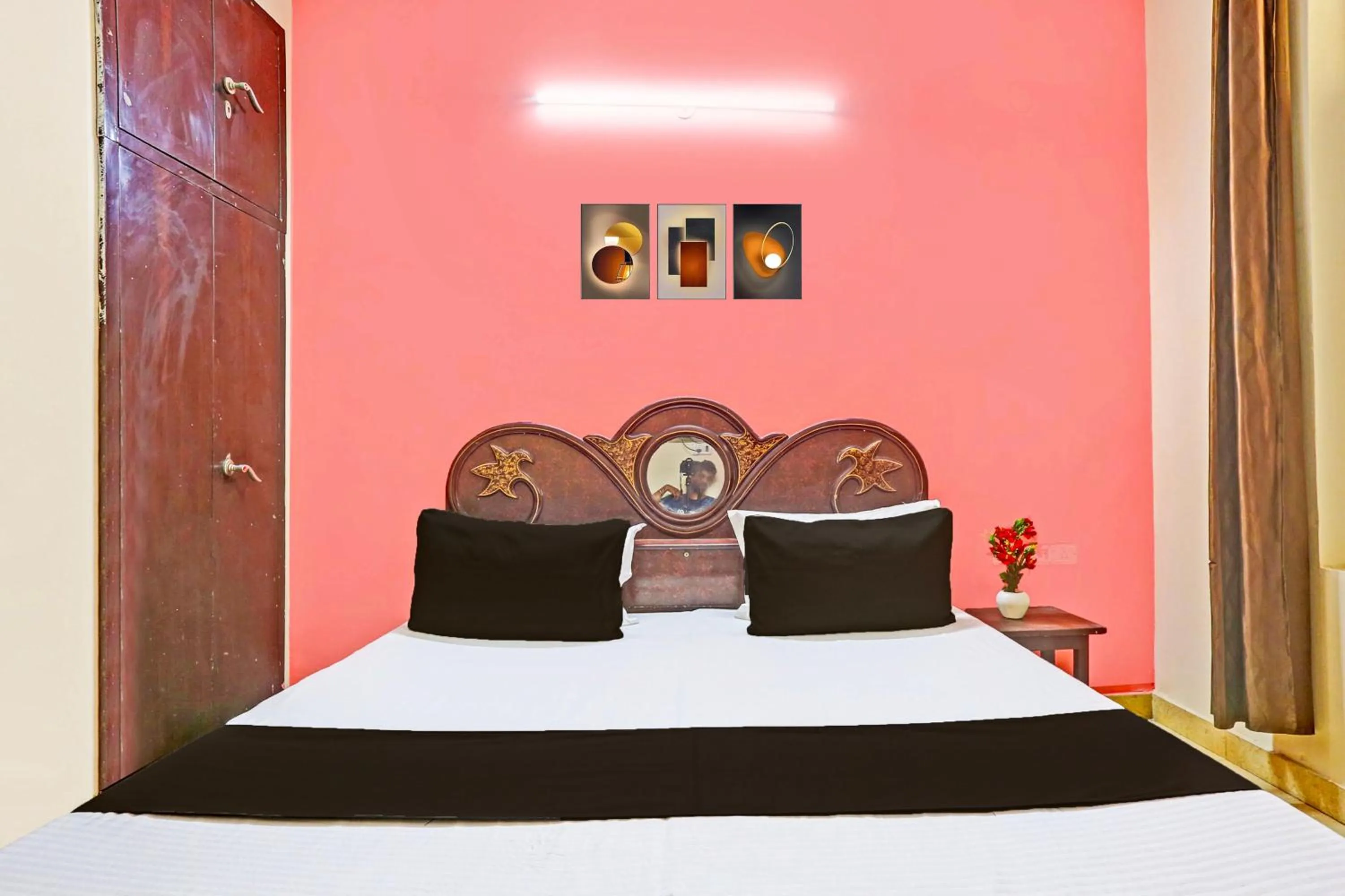 Bedroom, Bed in Hotel O Shubham Residency