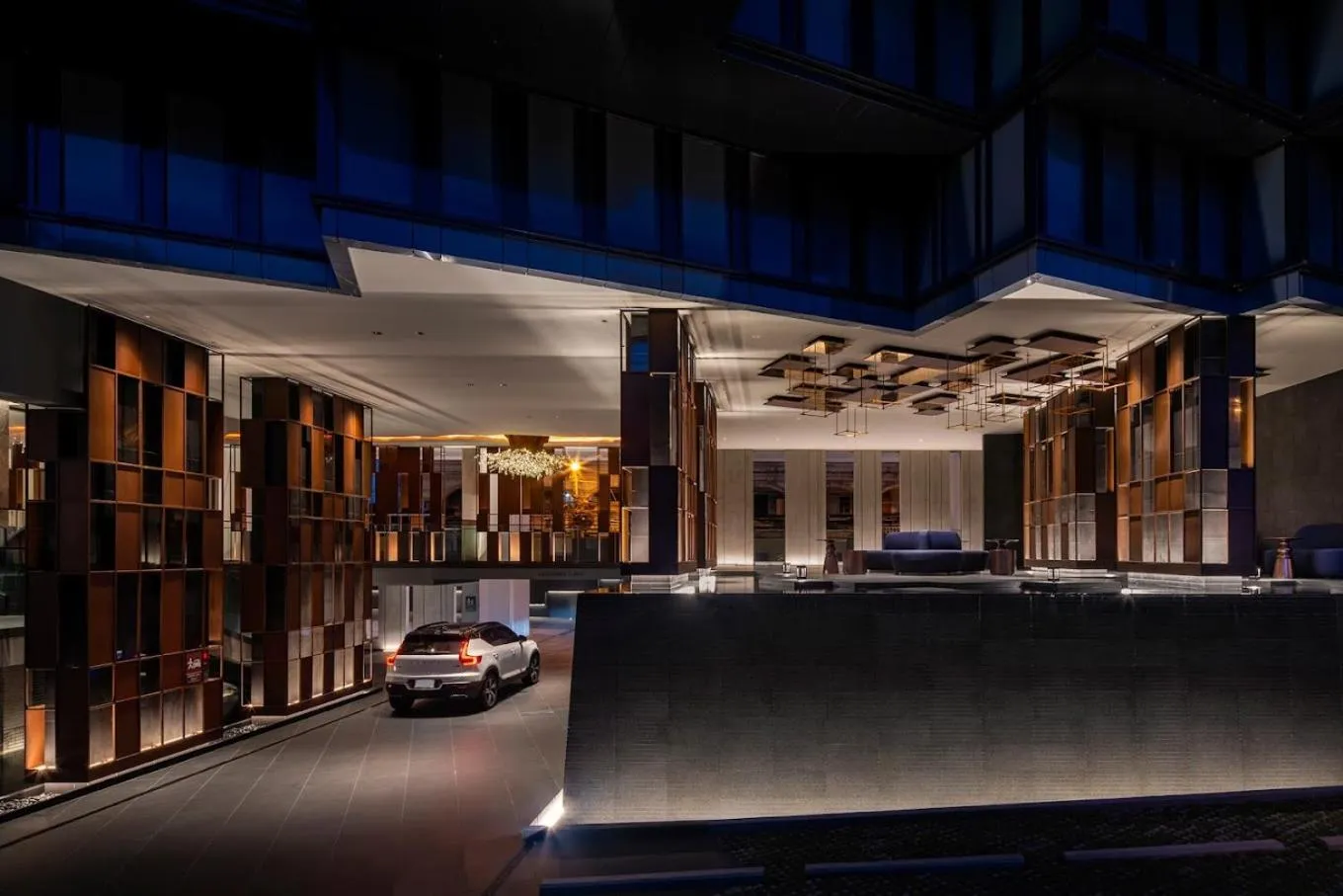 Property building in Edge Central Pattaya by Mickey