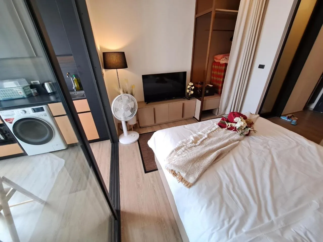 Bed in Edge Central Pattaya by Mickey