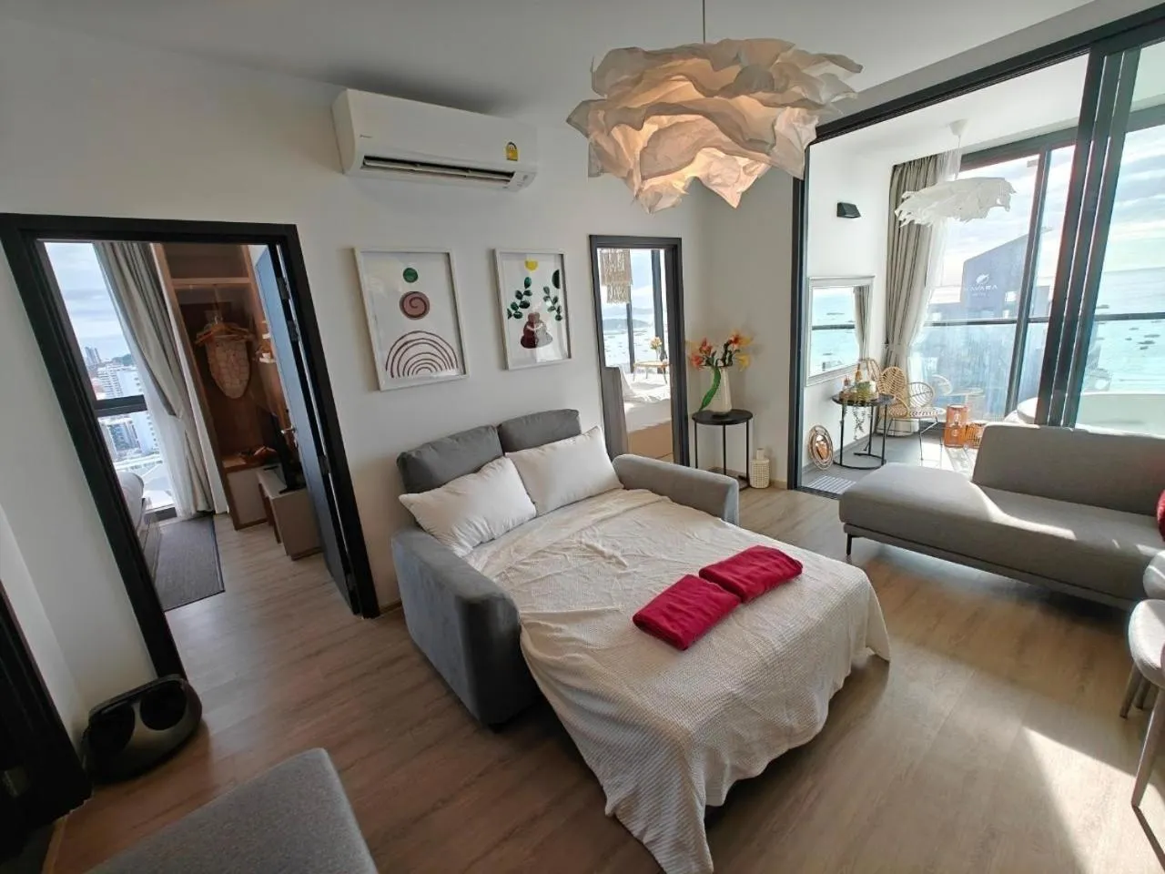 Bed in Edge Central Pattaya by Mickey