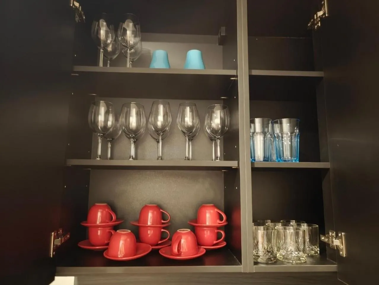 Kitchen or kitchenette in Edge Central Pattaya by Mickey