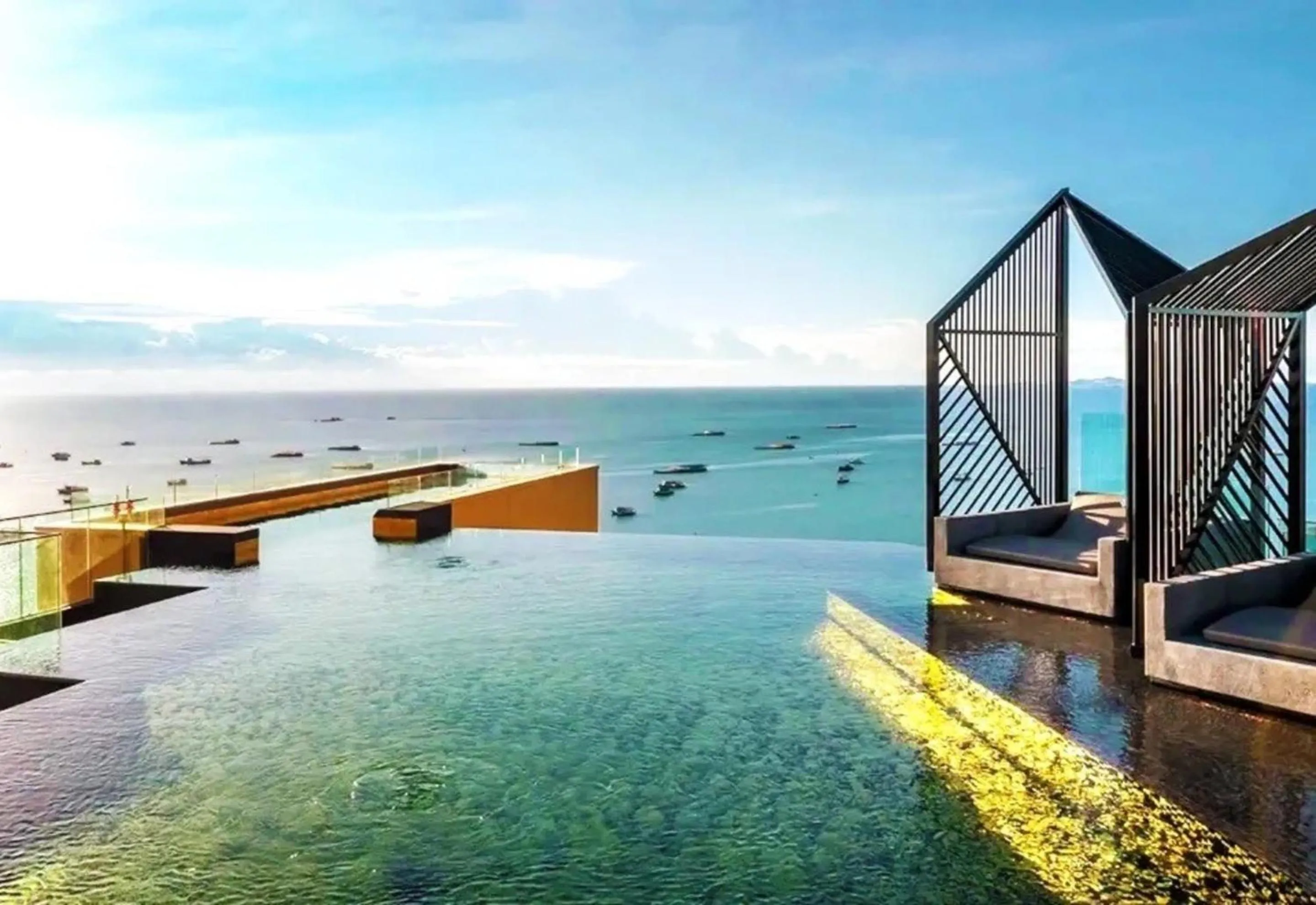 Pool view in Edge Central Pattaya by Mickey