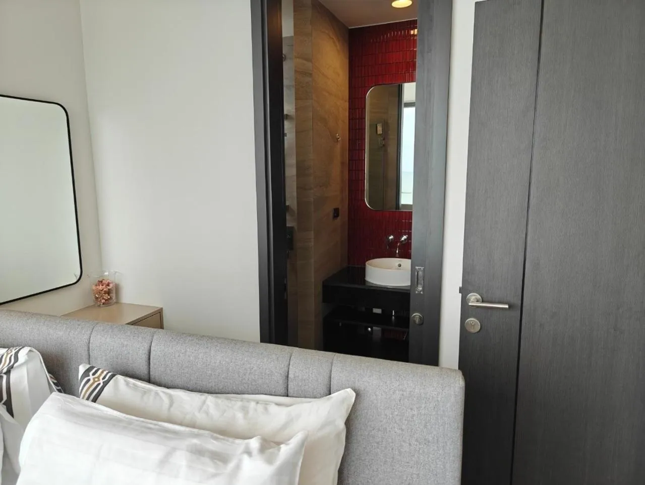 Edge Central Pattaya by Mickey