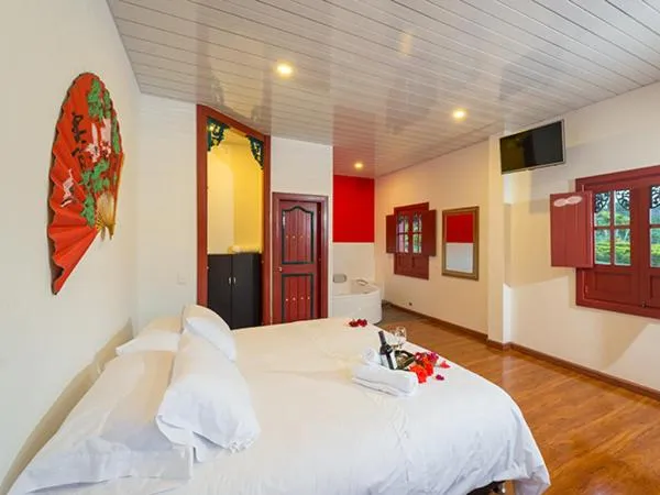 Bed in San Agustin Internacional Hotel