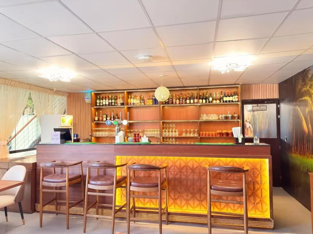 Restaurant/places to eat in Boutique Hotel