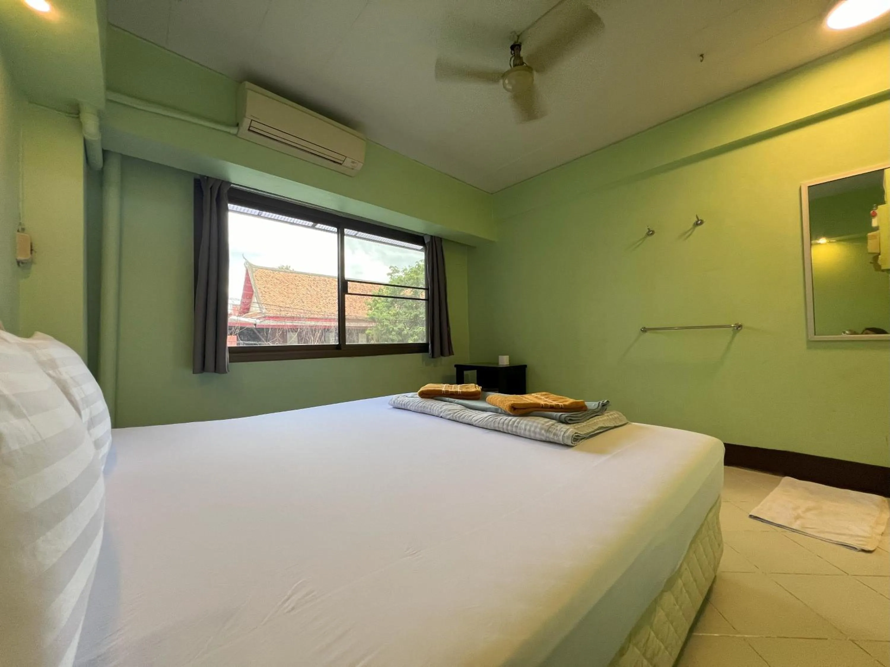 Bed in Bella Bella House