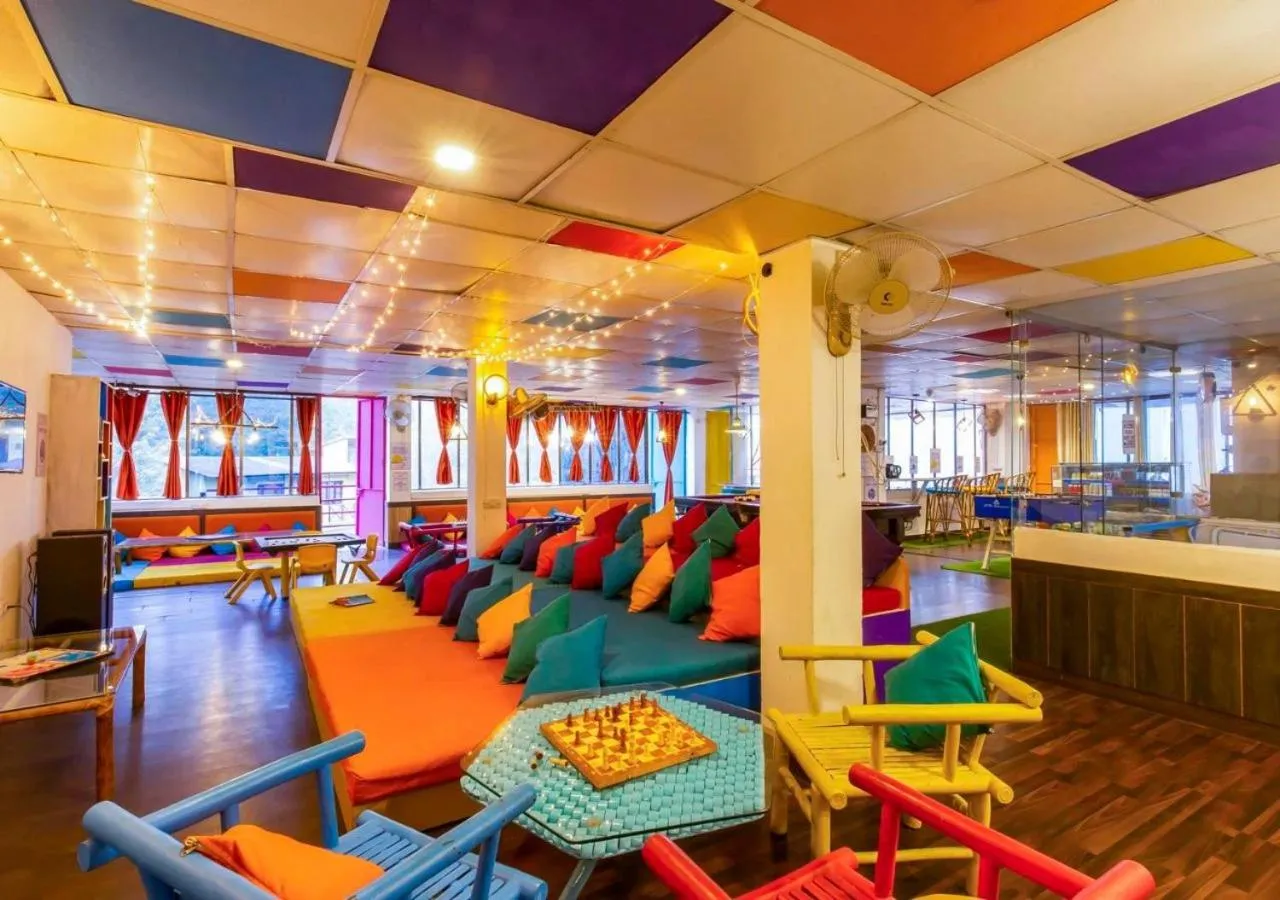 Restaurant/places to eat in ZoukStayz