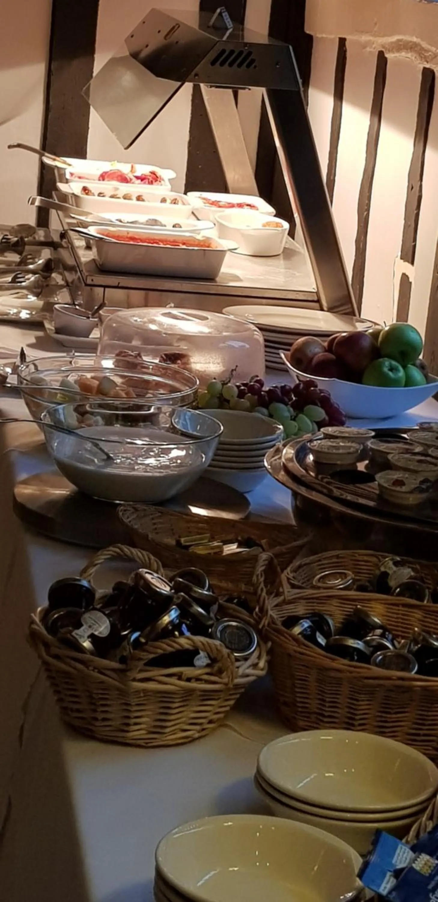 Breakfast in The Tudor Hotel