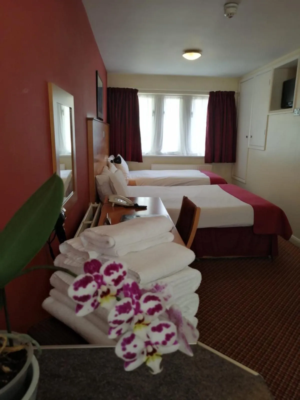 Bed in The Tudor Hotel