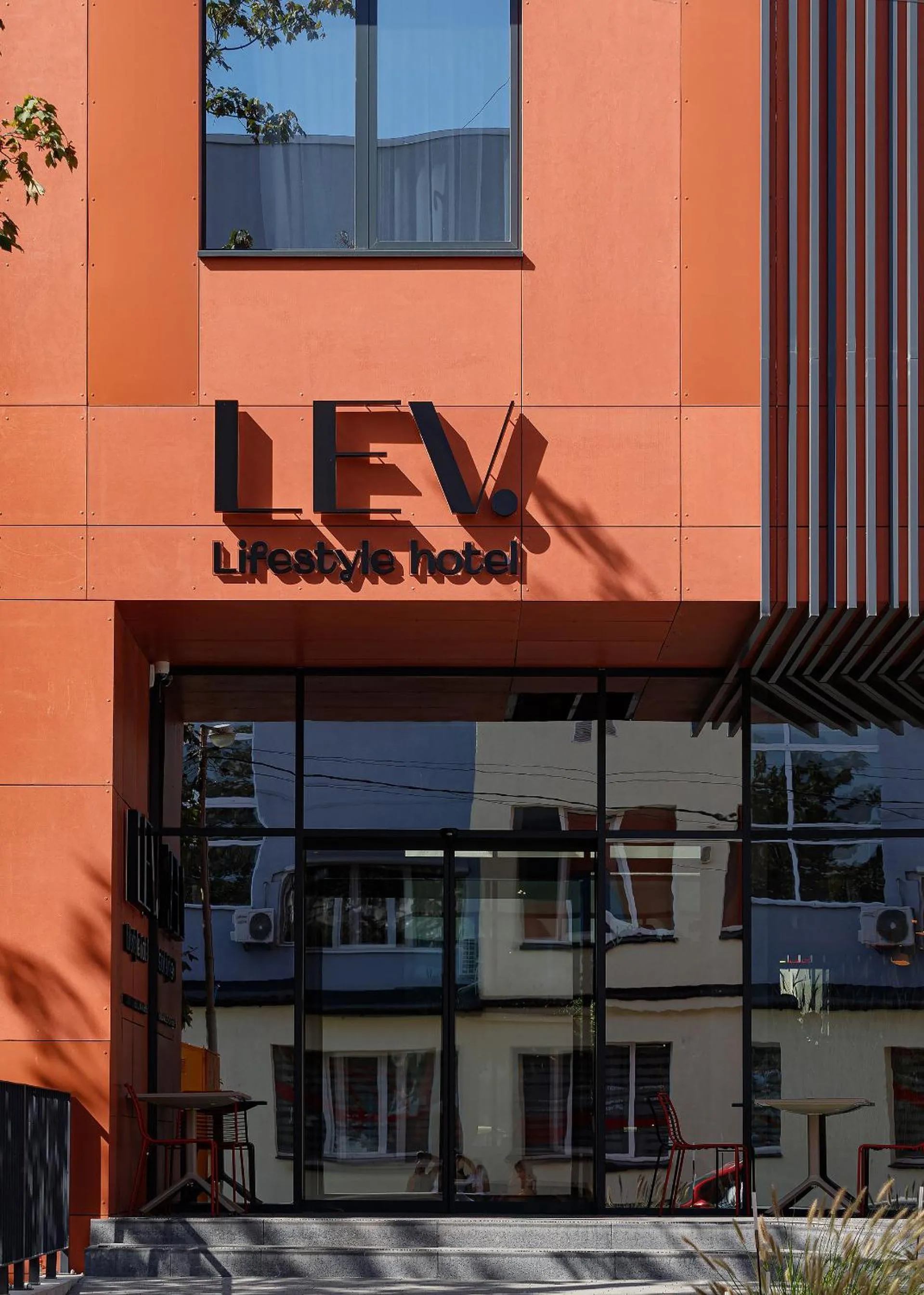 Facade/entrance in LEV Lifestyle Hotel - Maestro