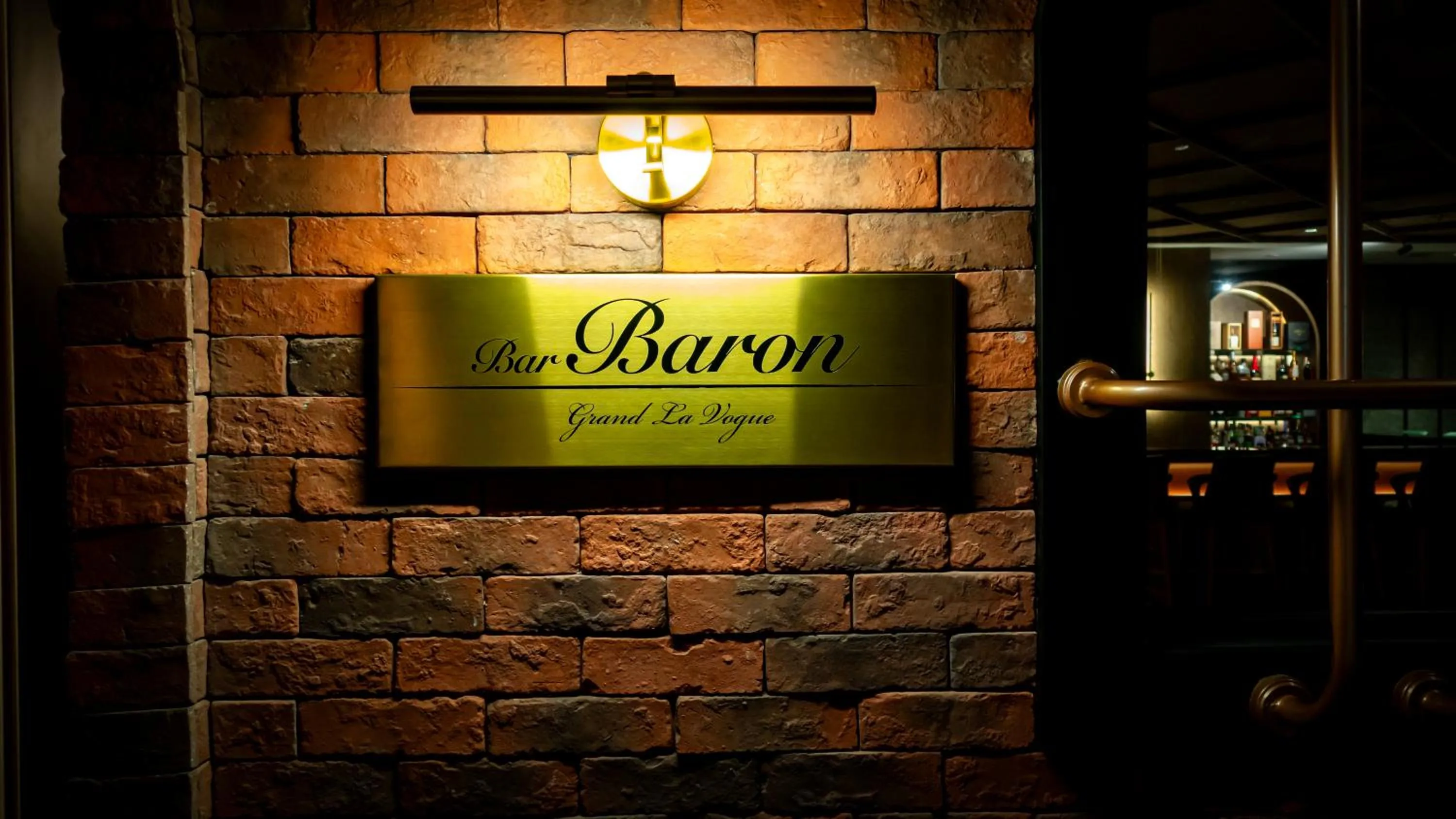 Lounge or bar in Grand La Vogue Hotel and Casino