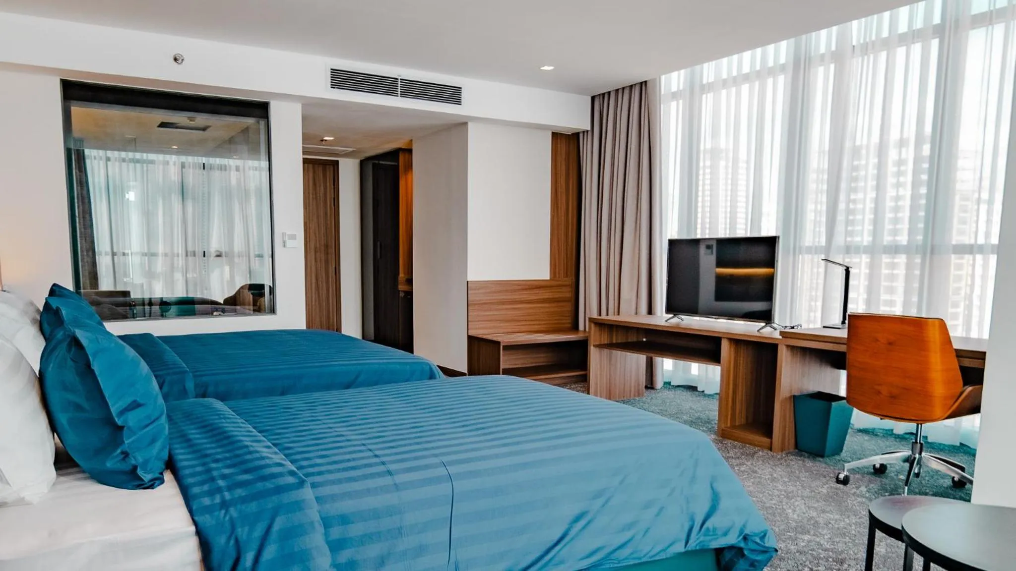 Photo of the whole room, Bed in Grand La Vogue Hotel and Casino