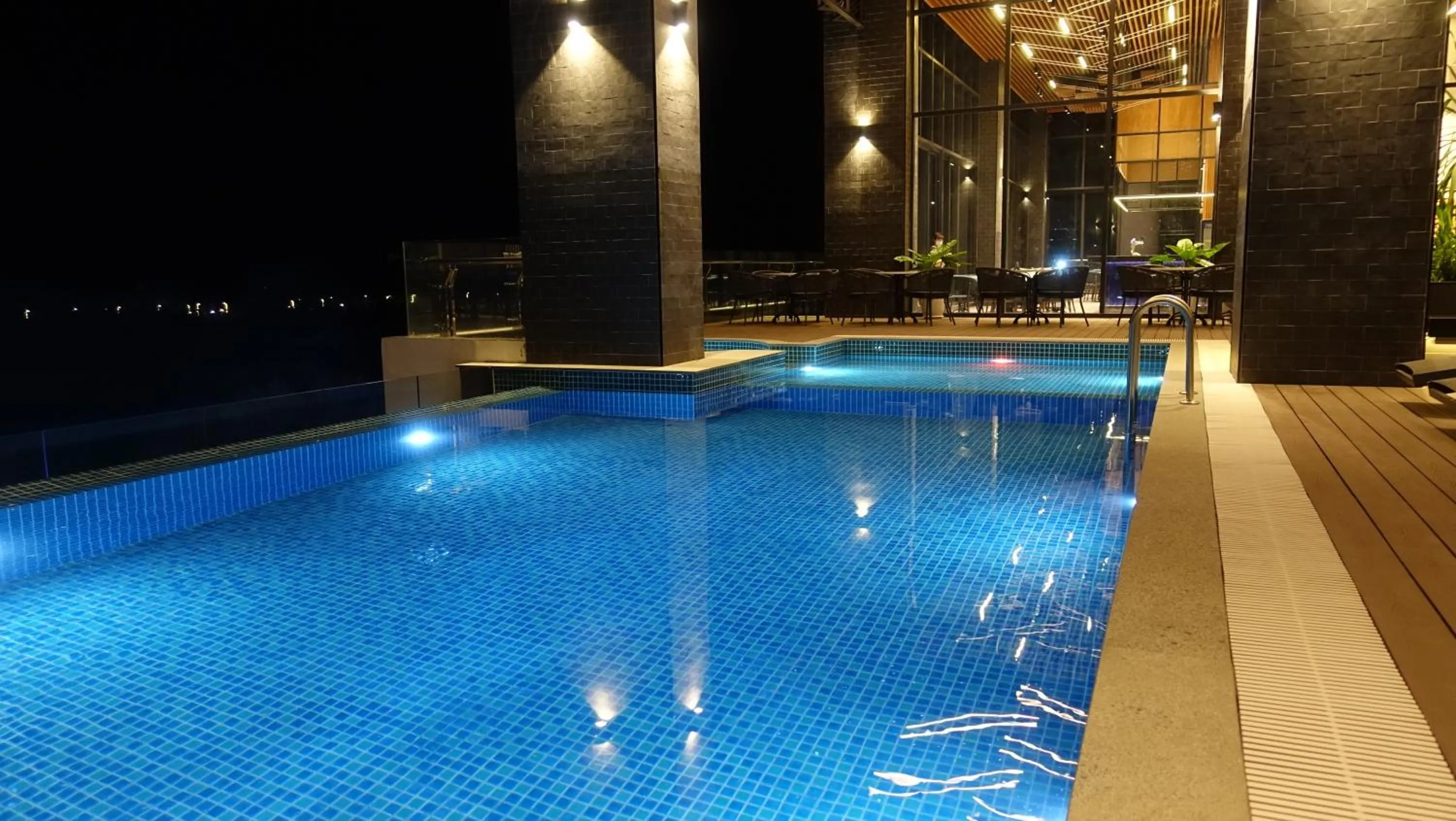 Swimming pool in Grand La Vogue Hotel and Casino